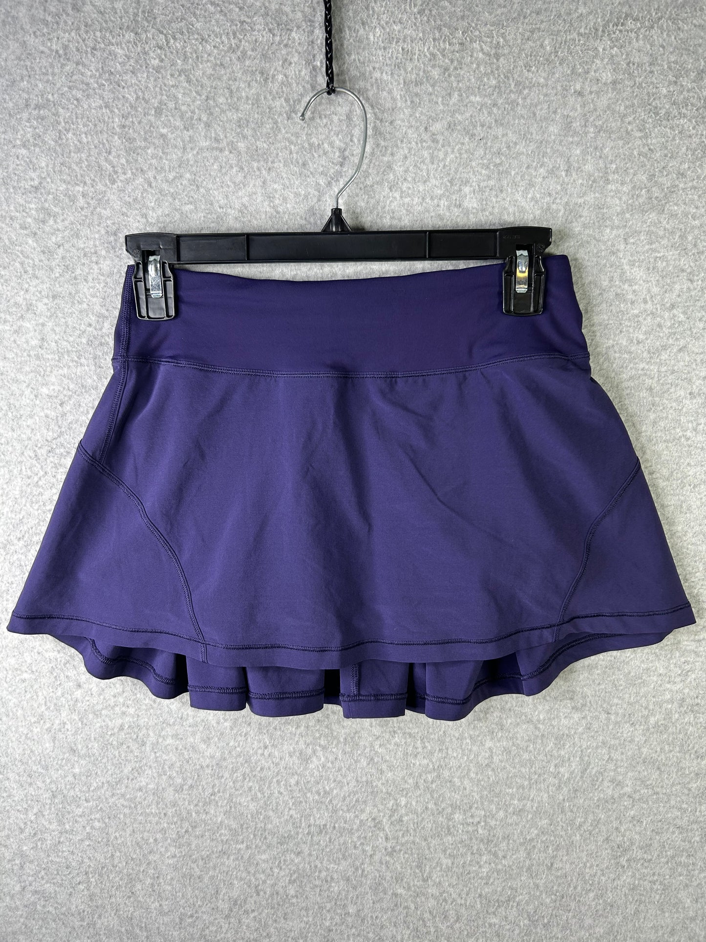 Lululemon Circuit Breaker Skirt II 13" Size 2 Aeon Purple