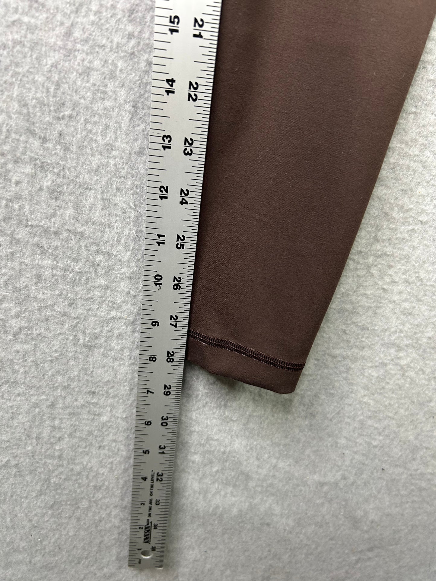 Lululemon Wunder Train High-Rise Tight 28" Size 4 Java (Square Dot)