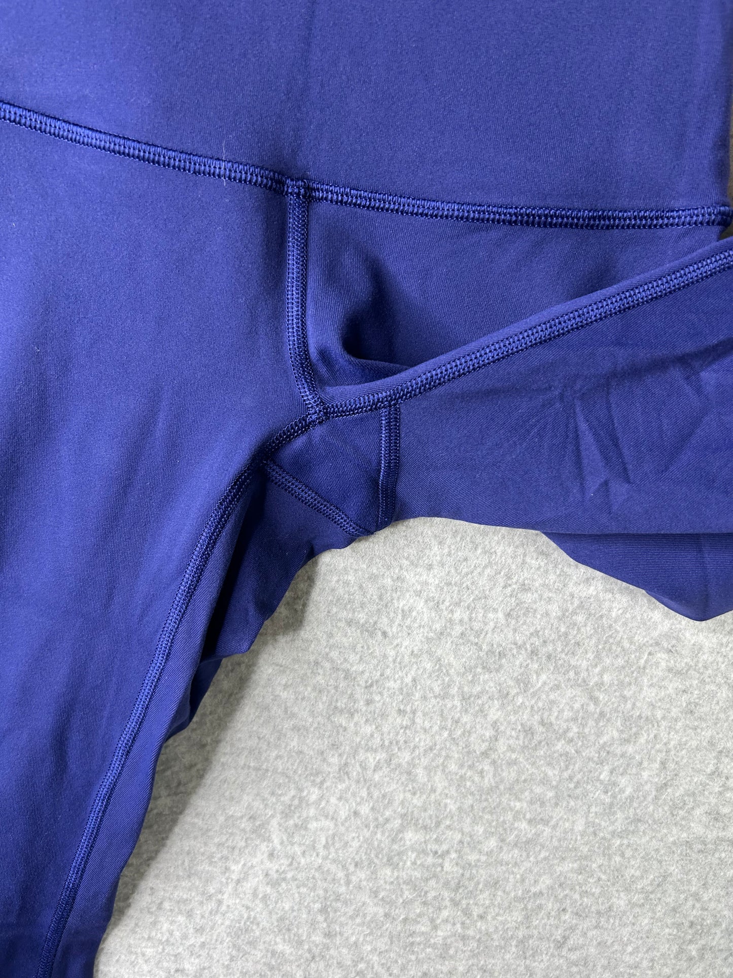 Lululemon Wunder Under 16" Crop Size 2 Pigment Blue
