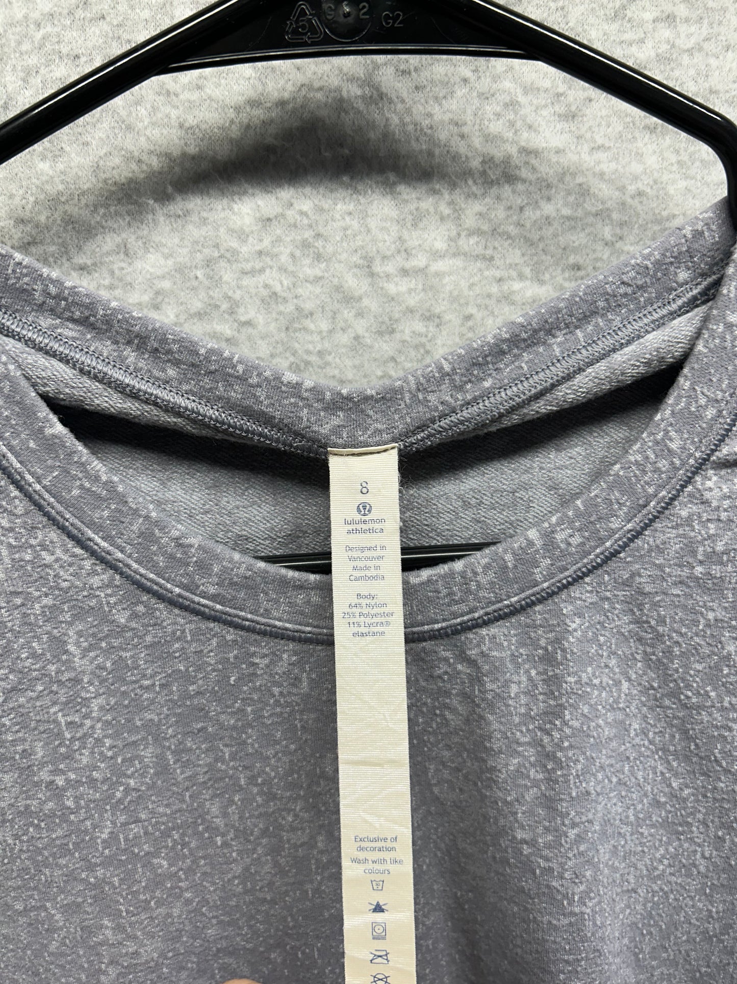 Lululemon Outrun Long Sleeve Size 8 Running Luon Suited Jacquard Arctic Grey Ice