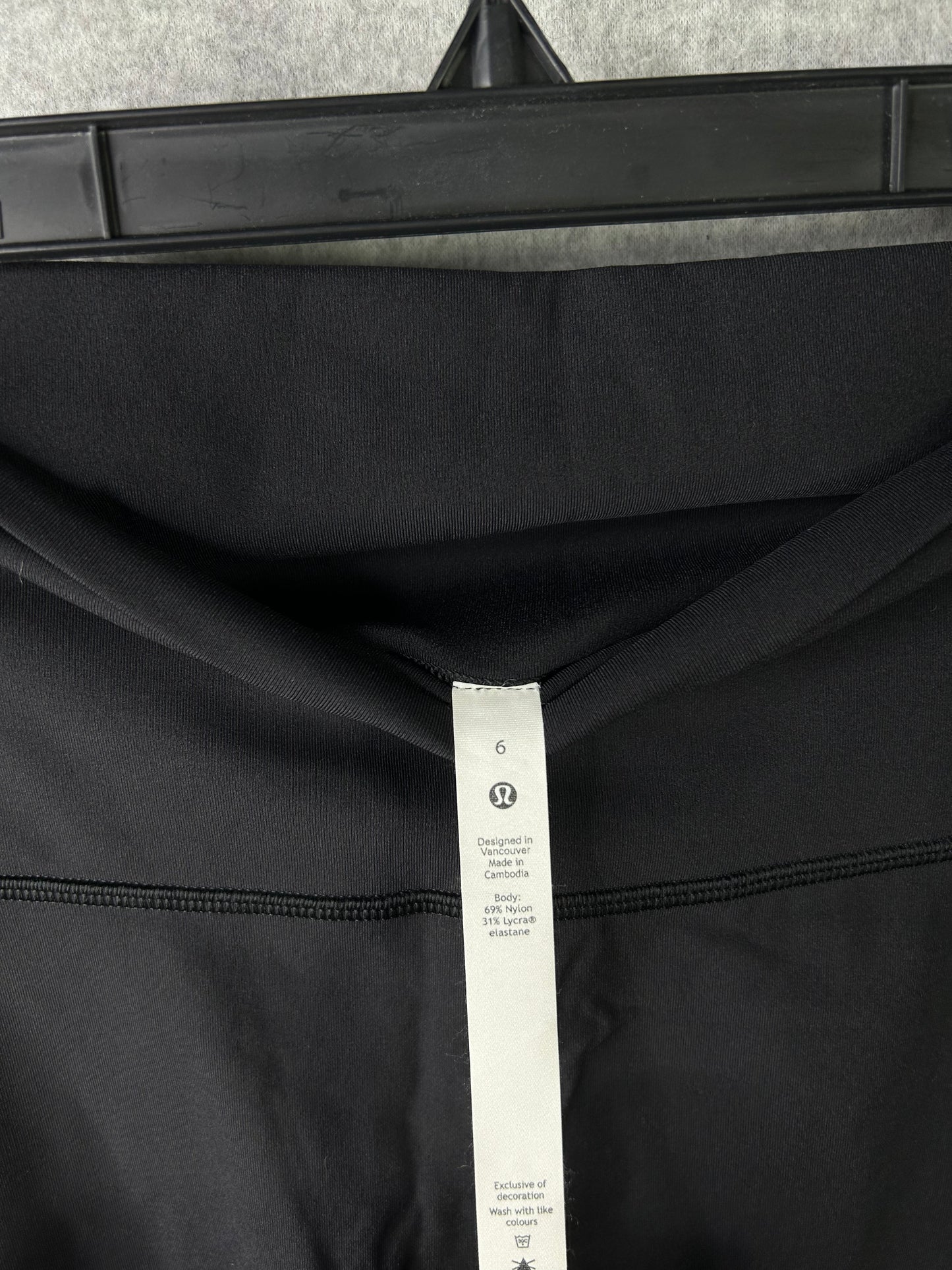 Lululemon Wunder Under High-Rise Tight 28" Full-On Luxtreme Size 6 Black