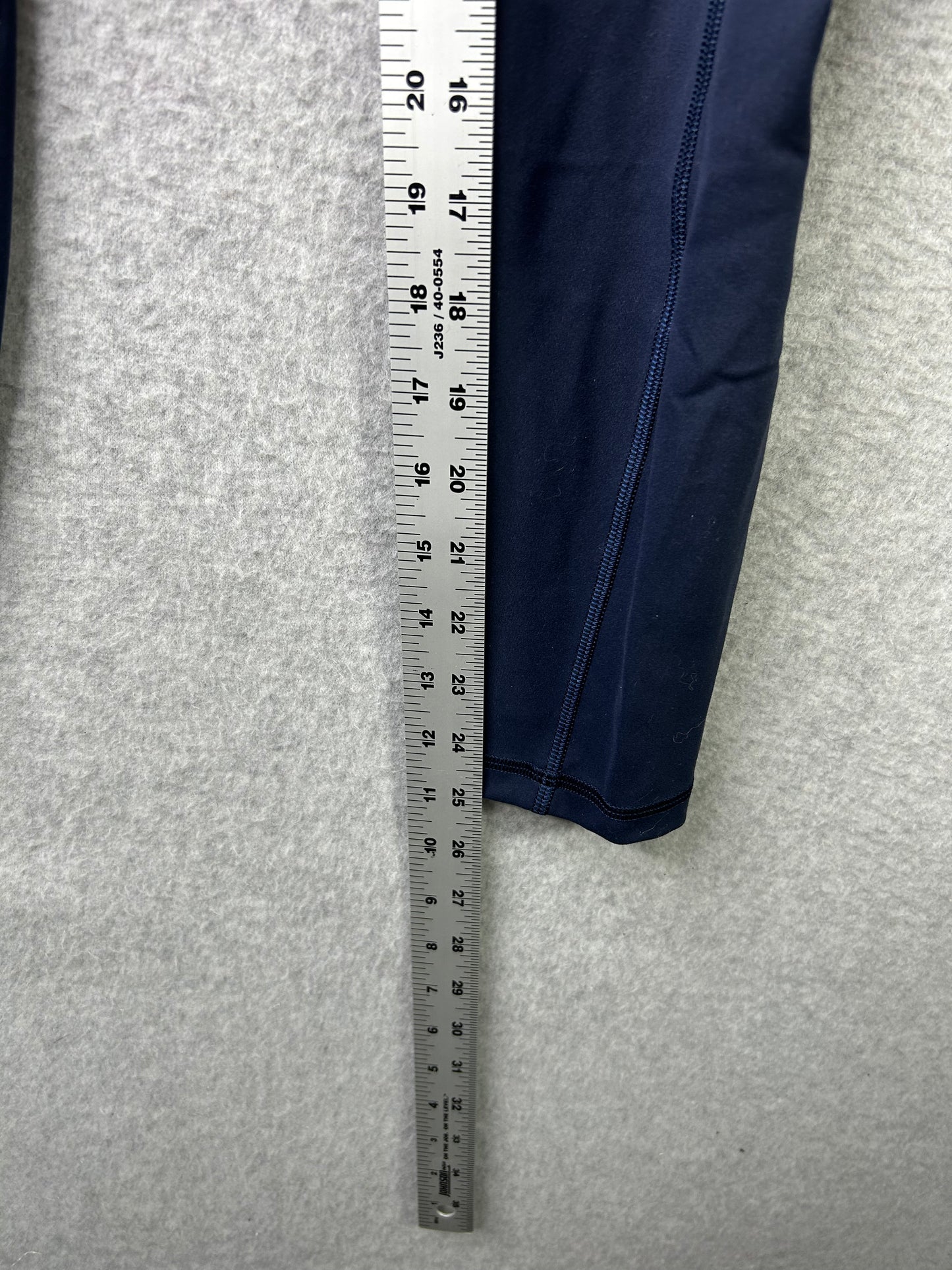 Lululemon Invigorate High-Rise Tight 25" Size 6 True Navy
