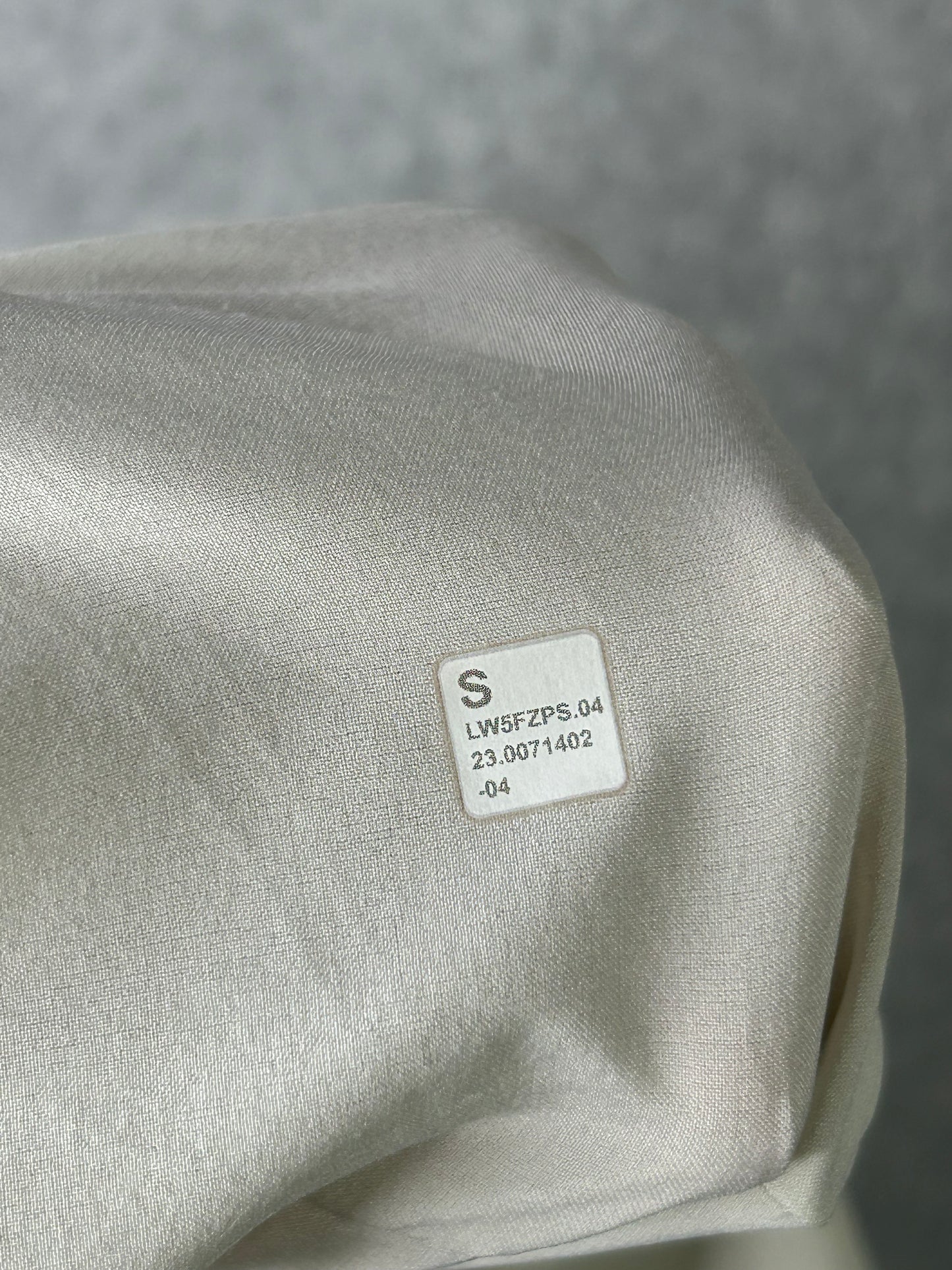 Lululemon Tapered-Leg Mid-Rise 7/8 Pant Luxtreme Size Small Bone (Square Dot)