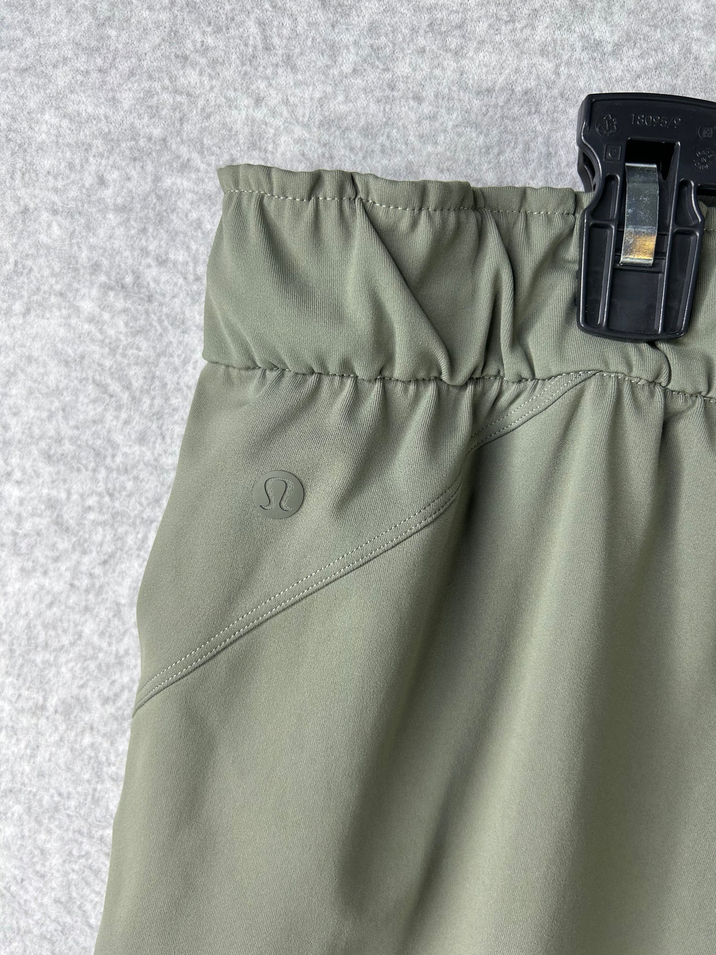 Lululemon Stretch High-Rise Jogger Full Length Size 16 Carob Brown
