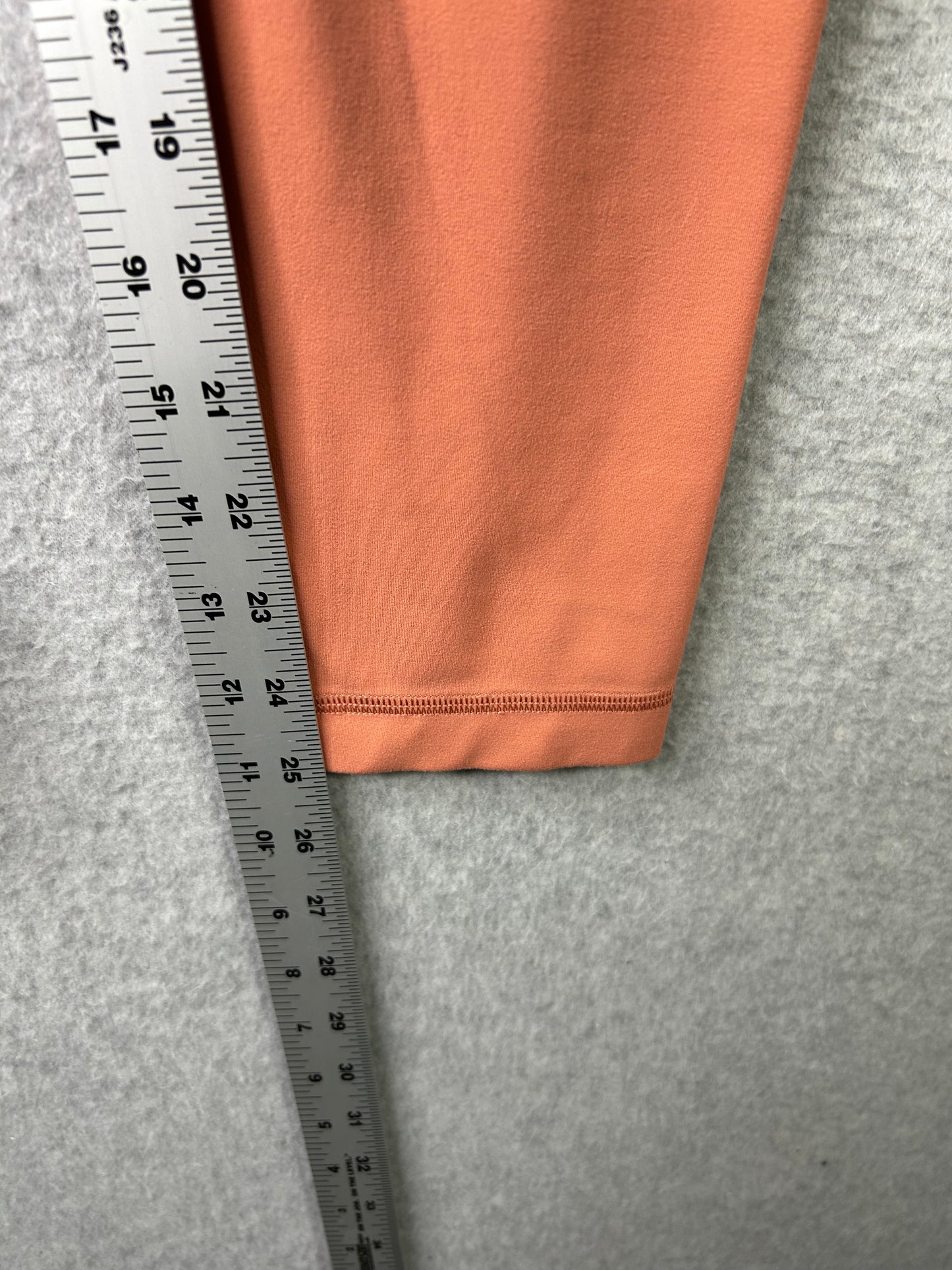 Lululemon Align Pant II 25" Size 8 Apricot