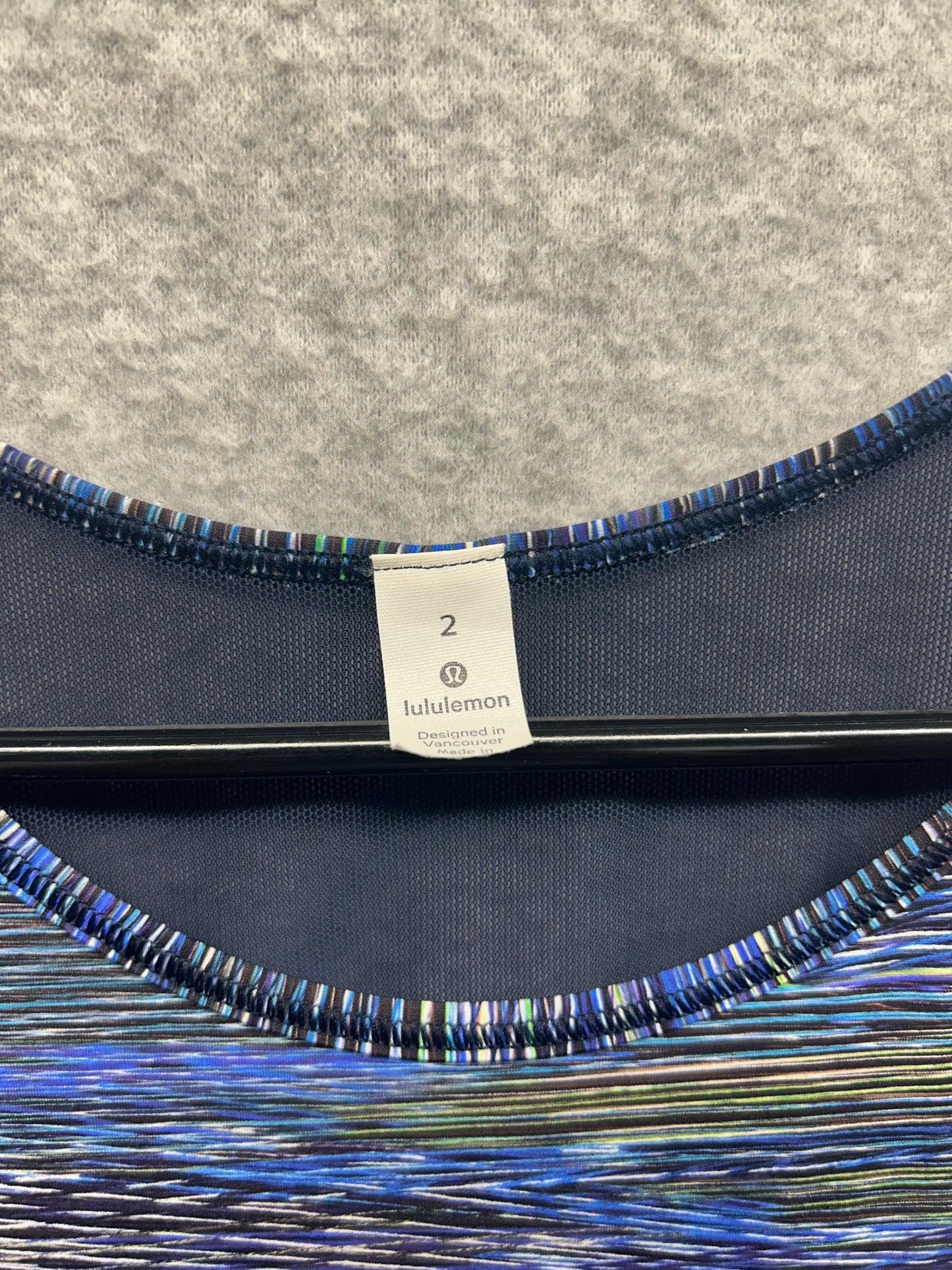 Lululemon Sculpt Tank II Size 2 Interconnect Blue Multi