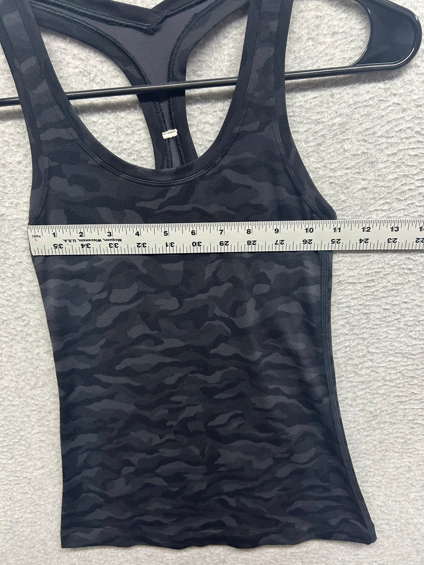 Lululemon Cool Racerback II Size 2Heritage 365 Camo Deep Coal Multi