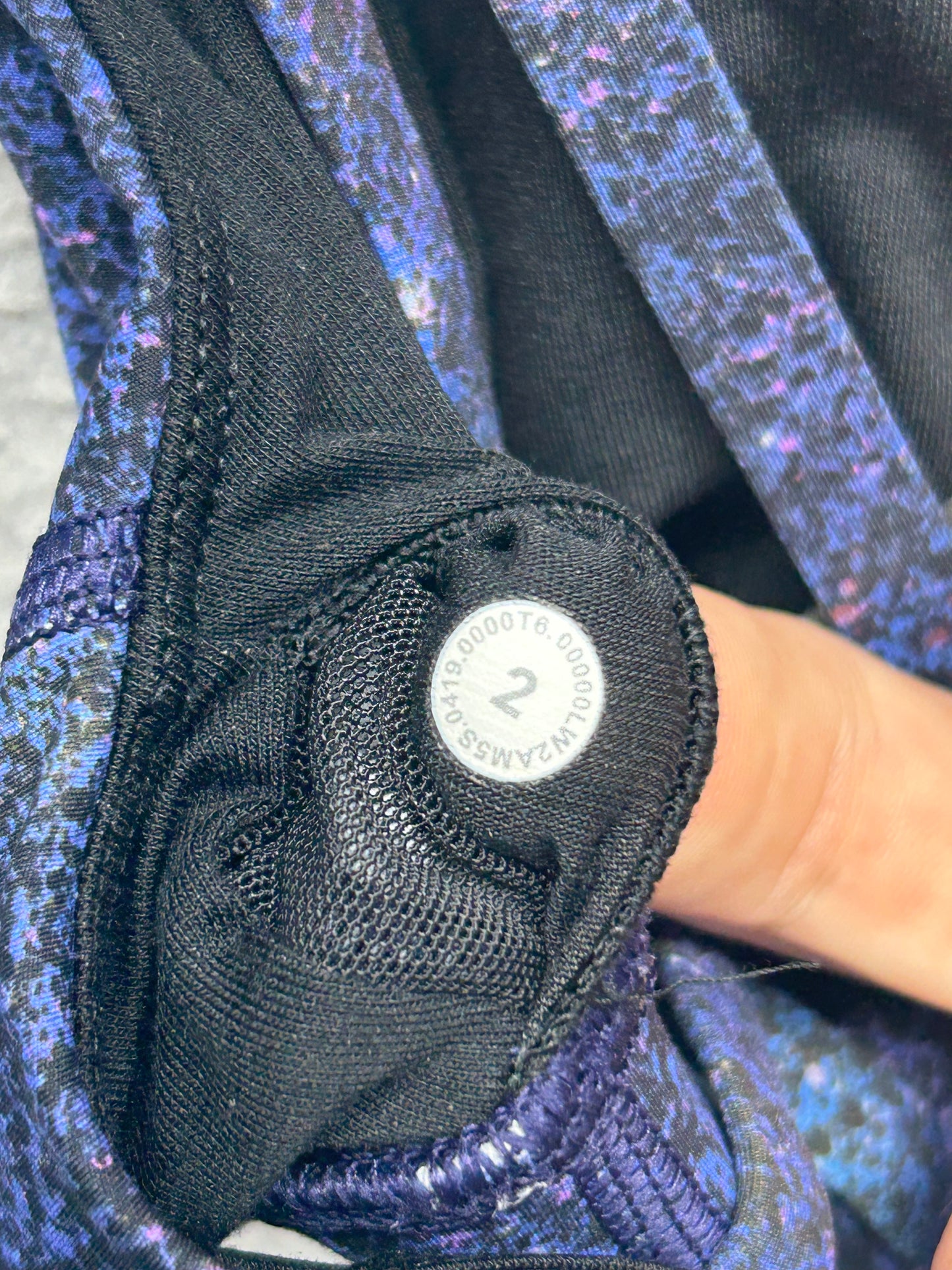 Lululemon Energy Bra Size 2 Polar Lights Blue Multi