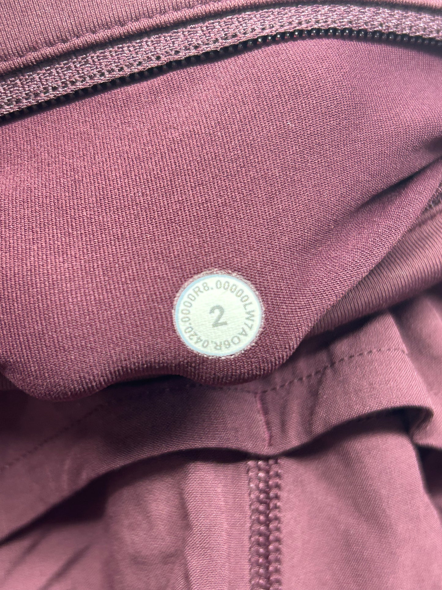 Lululemon Speed Up Short 2.5" Size 2 Cassis