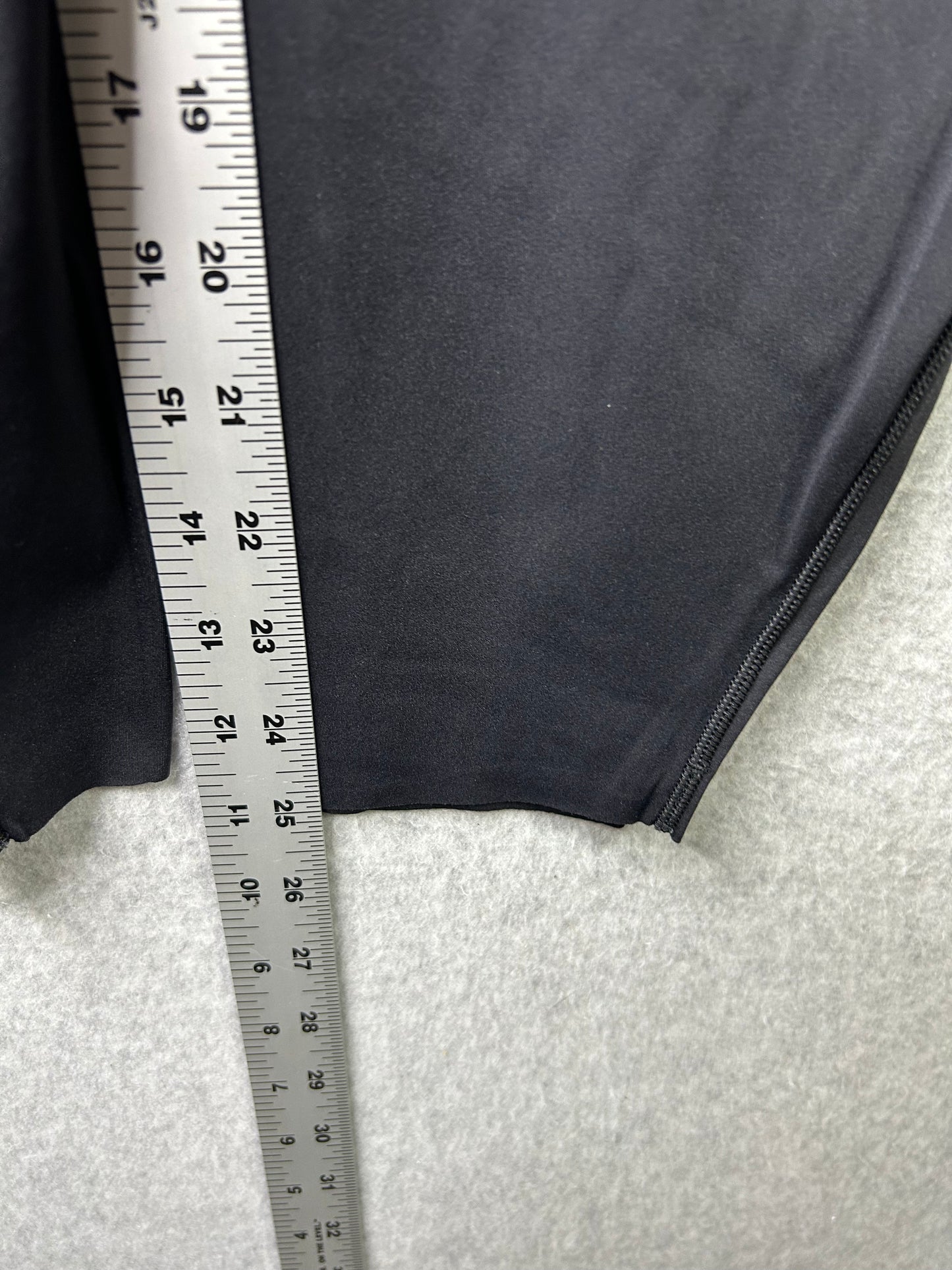 Lululemon Base Pace High-Rise Tight 25" Size 20 Black