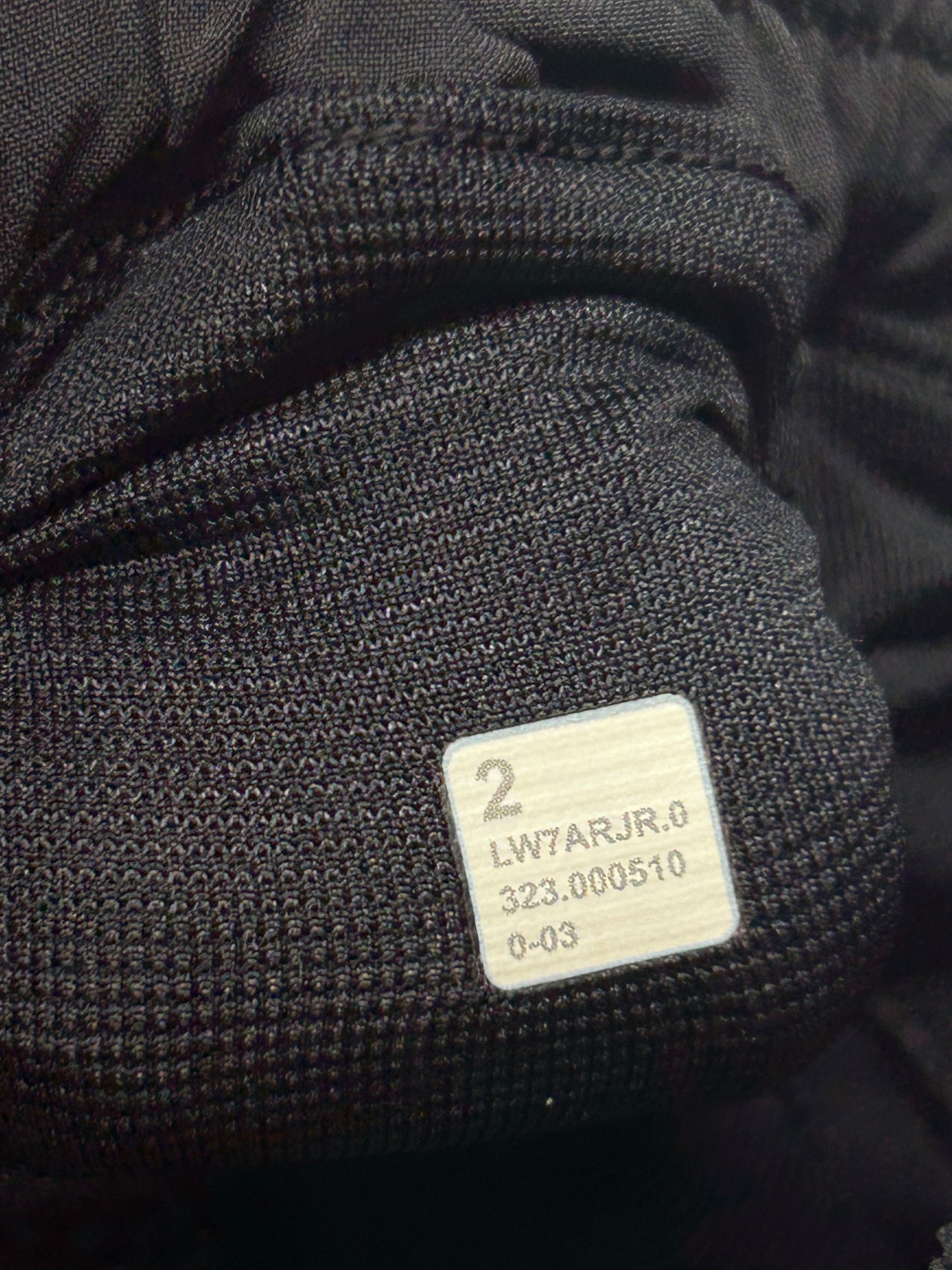 Lululemon Hotty Hot Short High-Rise 2.5" Size 2 (Square) Black