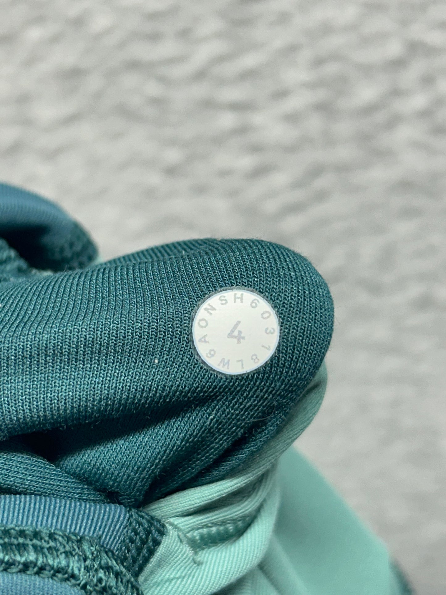 Lululemon Wunder Under Crop High-Rise Curve 17" Size 4 Frosted Pine | Green Jasper