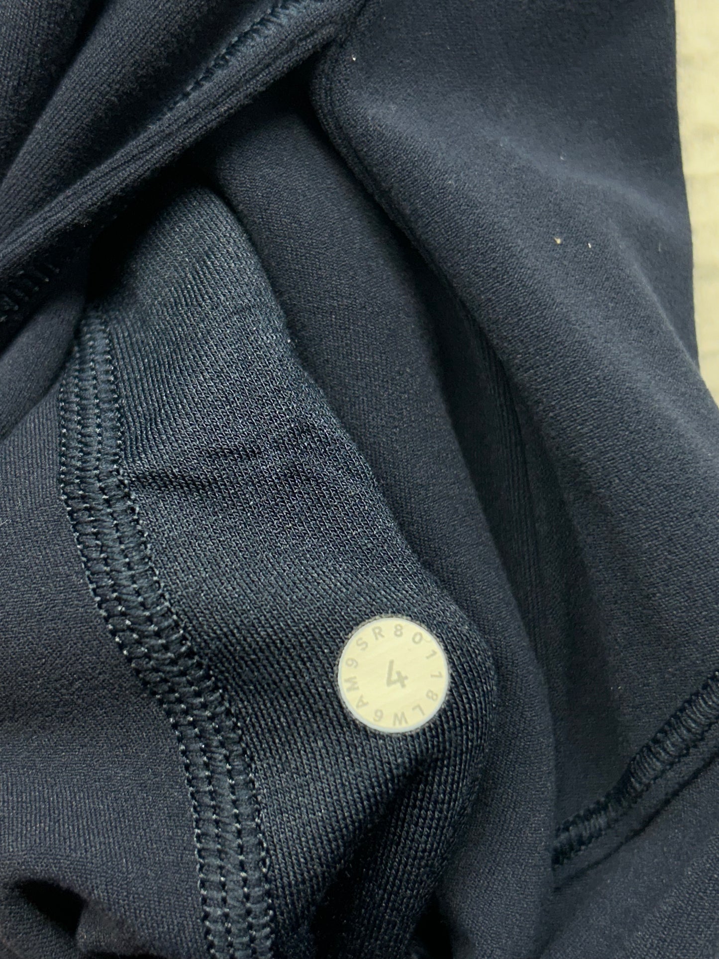 Lululemon Rejuvenate Crop 18" Size 4 True Navy