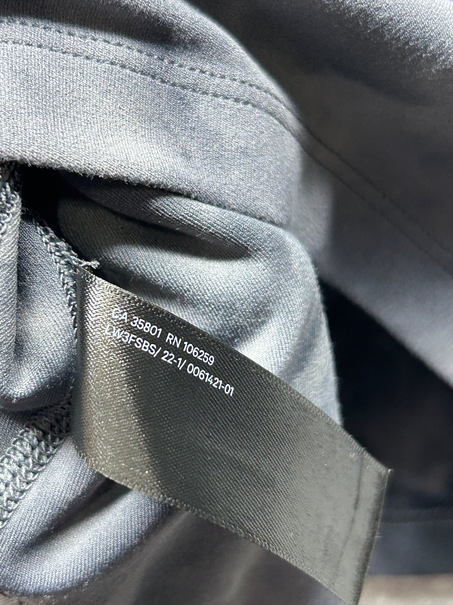 Lululemon Align T-Shirt Size 2 Diamond Dye Pitch Grey Graphite Grey