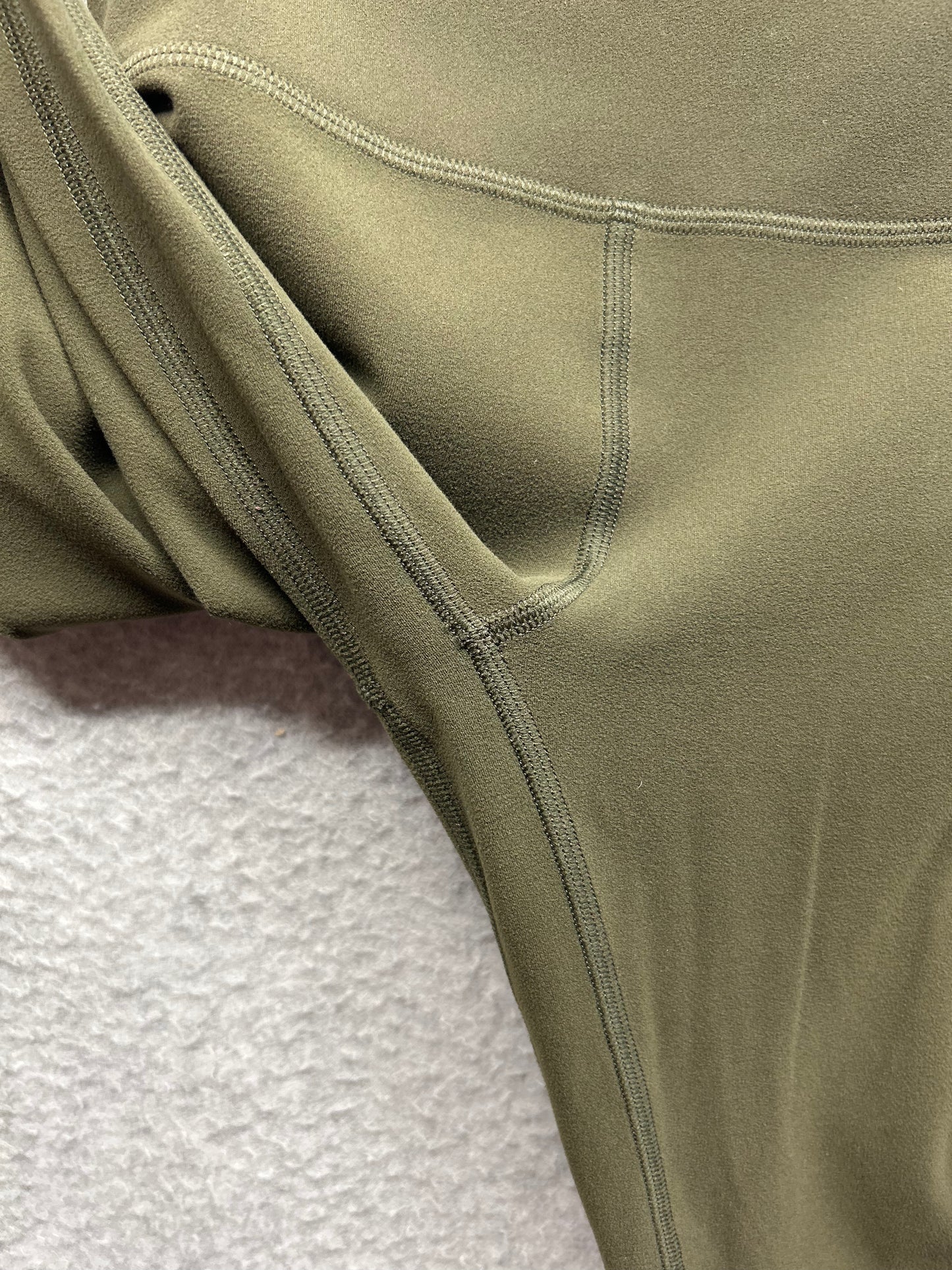 Lululemon Align Crop 21" Size 4 Dark Olive