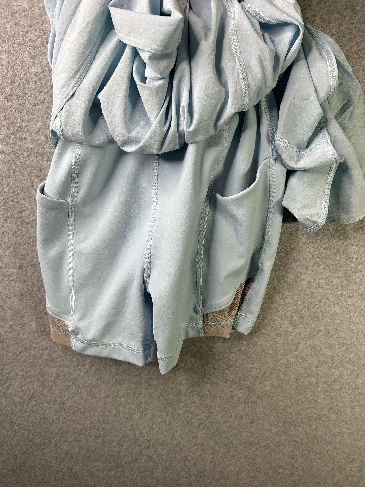 Lululemon Court Crush Tennis Dress Size 2 Powder Blue / White