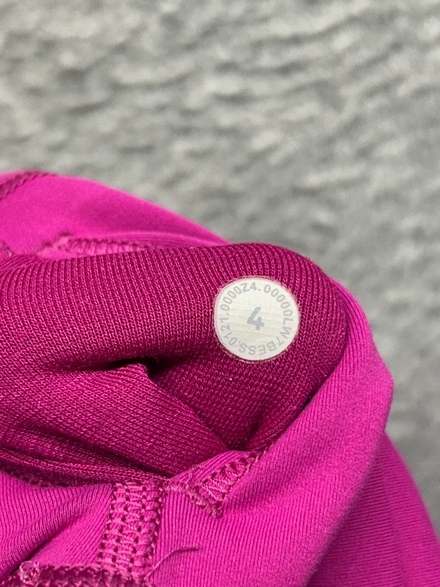 Lululemon Wunder Train High-Rise Short 6" Size 4 Ripened Raspberry