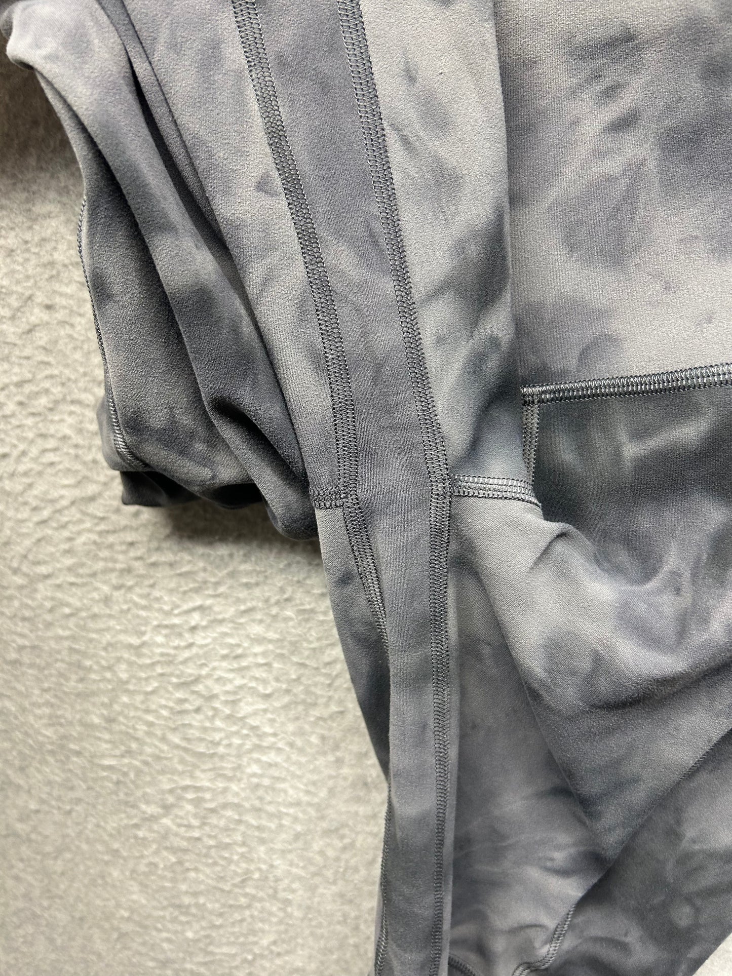 Lululemon Align High-Rise Short with Pockets 8" Size 4 Diamond Dye Pitch Grey Graphite Grey