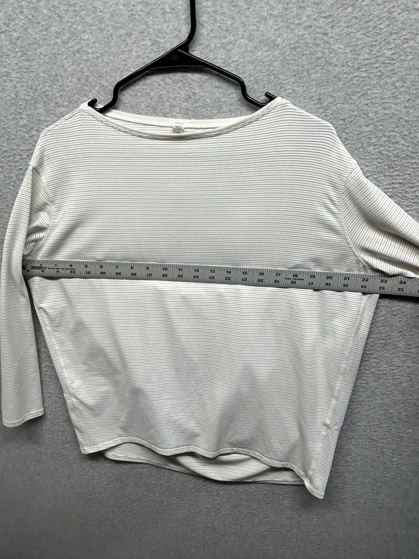 Lululemon Back in Action Long Sleeve Shirt *Shine Shine Stripe White Gold Metallic