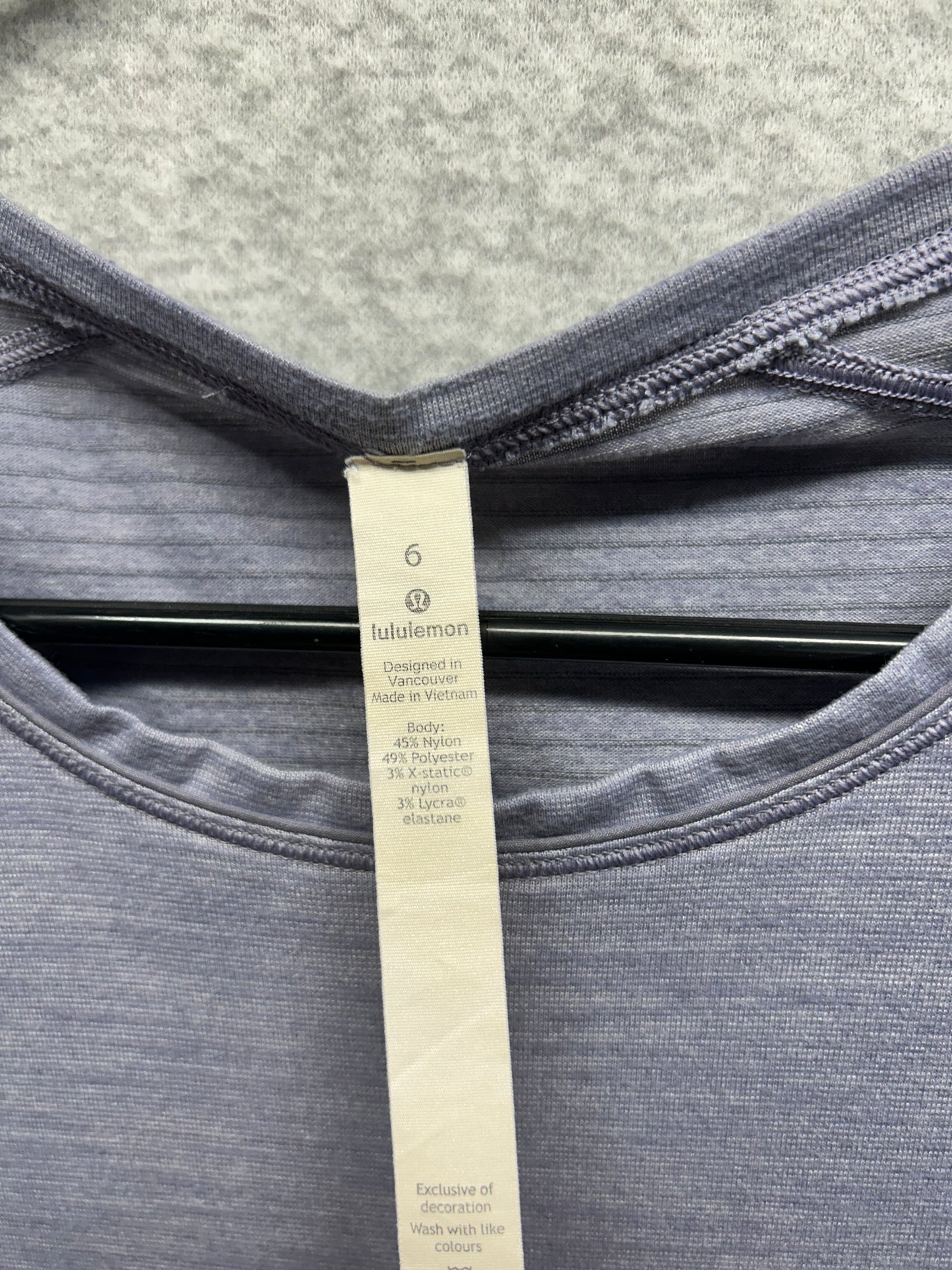 Lululemon Short Sleeve Crew Neck Shirt Size 6 Purple