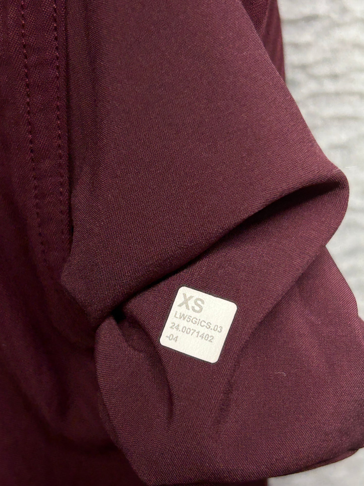 Lululemon Dance Studio Relaxed-Fit Mid-Rise Cargo Jogger Size XS/6 Garnet