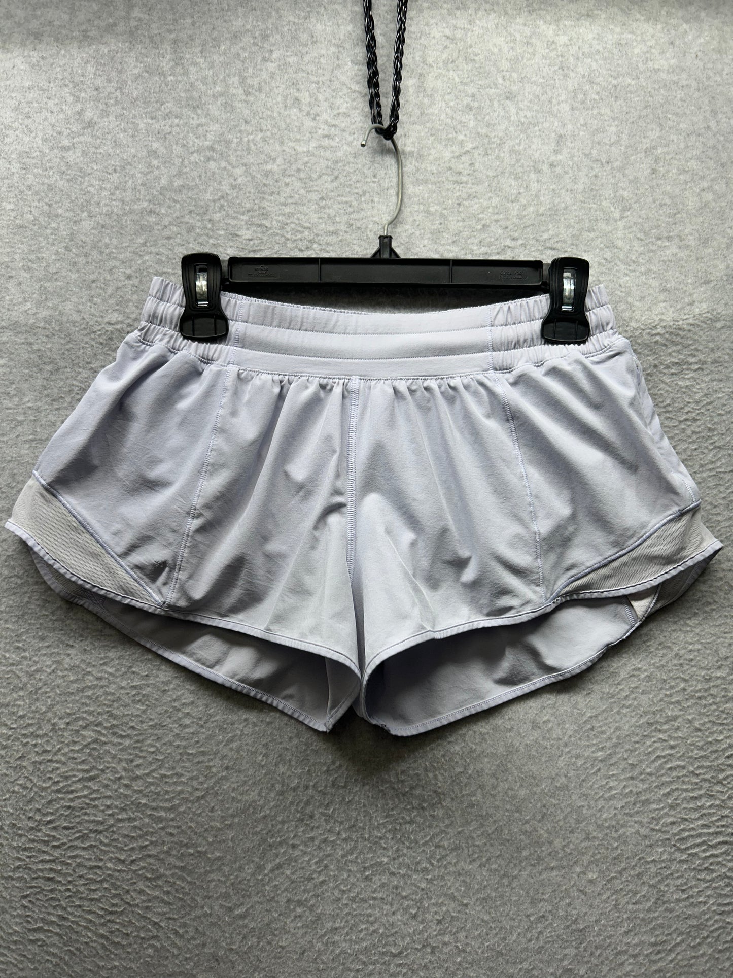 Lululemon Hotty Hot Short II 2.5" Size 10 Reg Serene Blue
