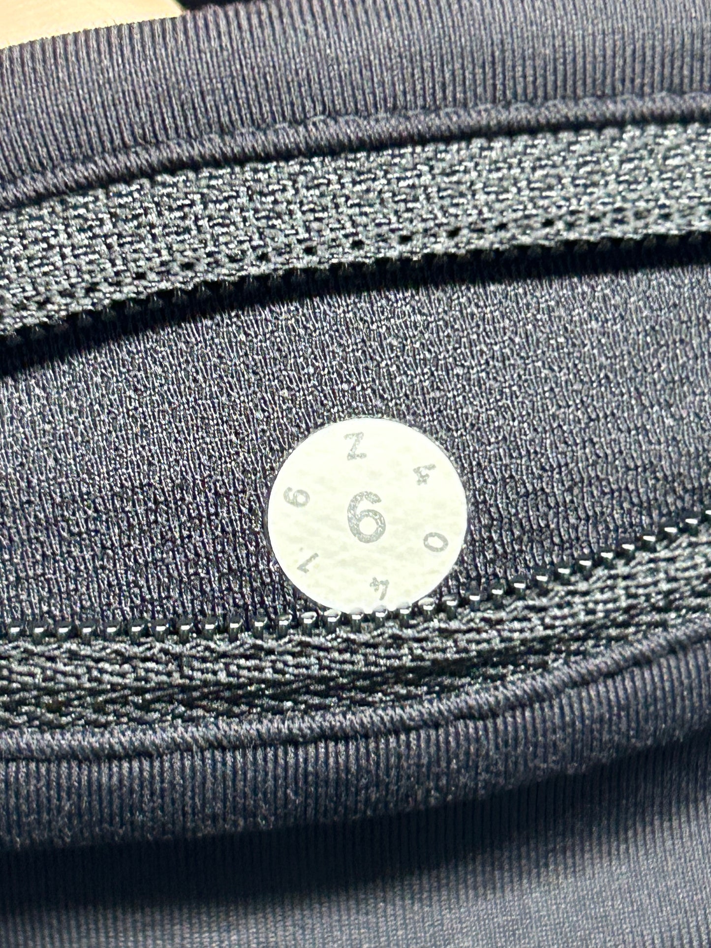Lululemon Run Times Short Size 6 Teeny Check Print White Black