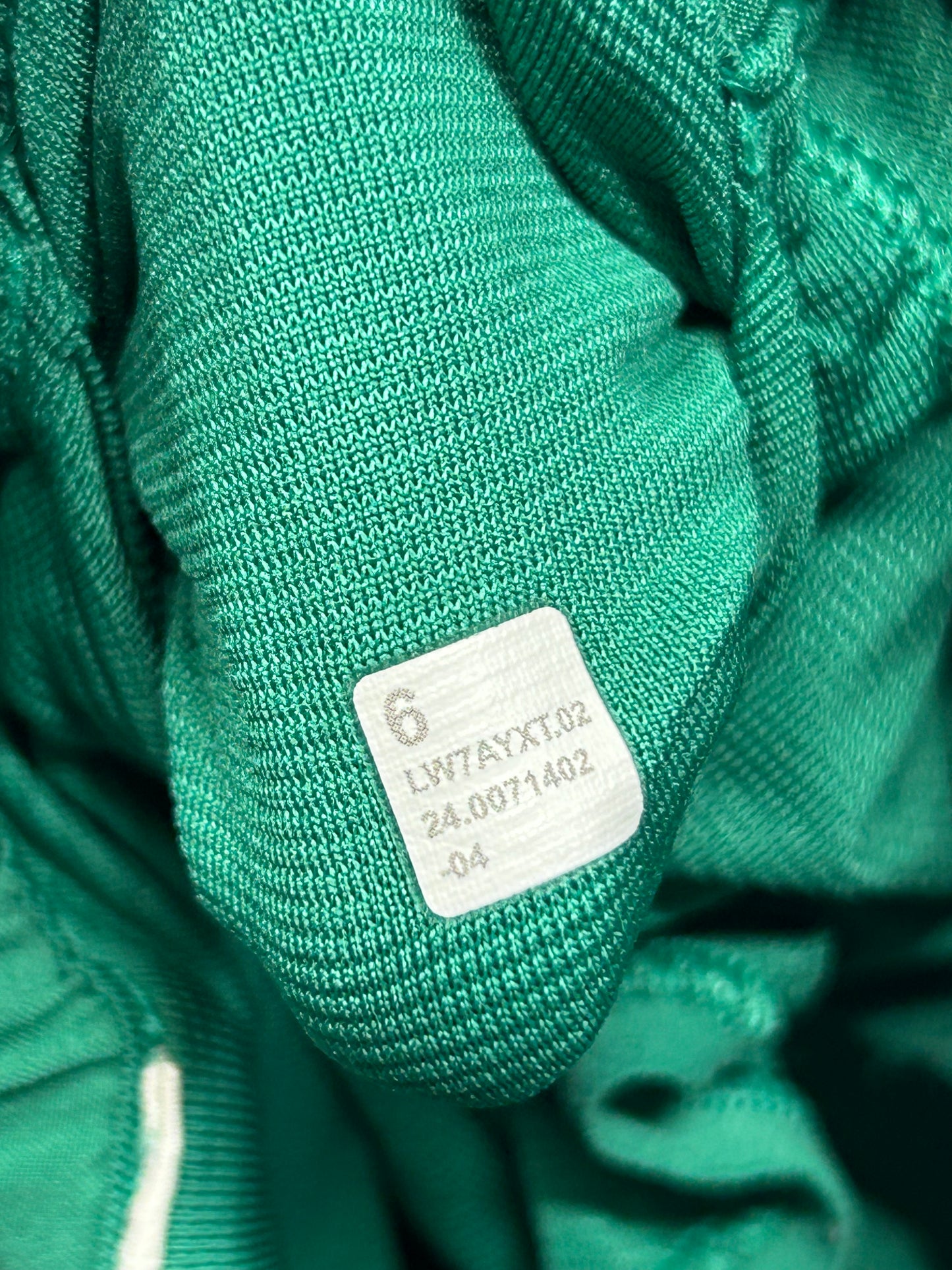 Lululemon Hotty Hot High-Rise Lined Short 4" Size 6 (Square) Cascadia Green