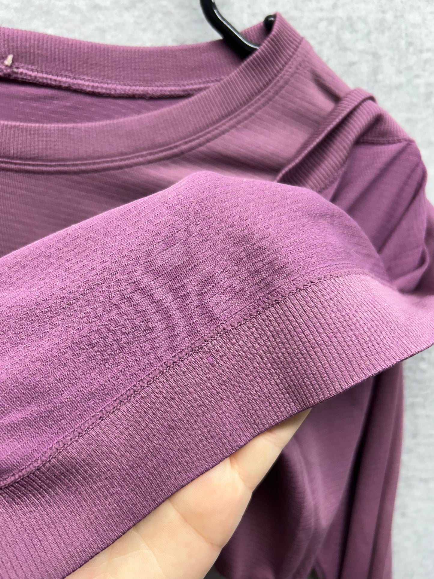 Lululemon Swiftly Tech Relaxed Long Sleeve Crew Size 4 Heathered Pale Plum