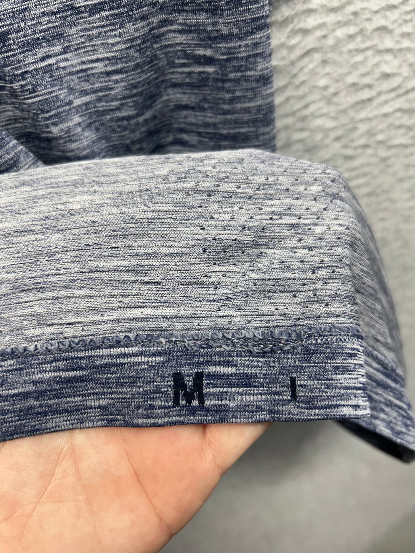 Lululemon Metal Vent Tech Tank Size Medium Mvt Space Dye Lux Indigo