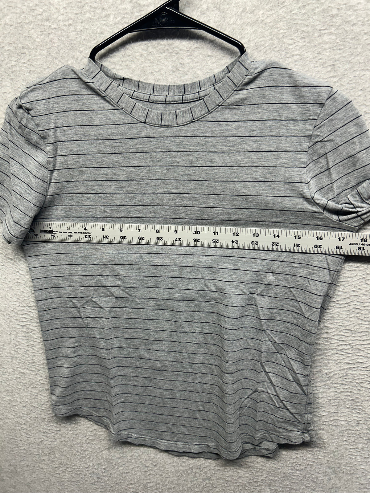 Lululemon Love Crew Short Sleeve Size 4 Gray Striped