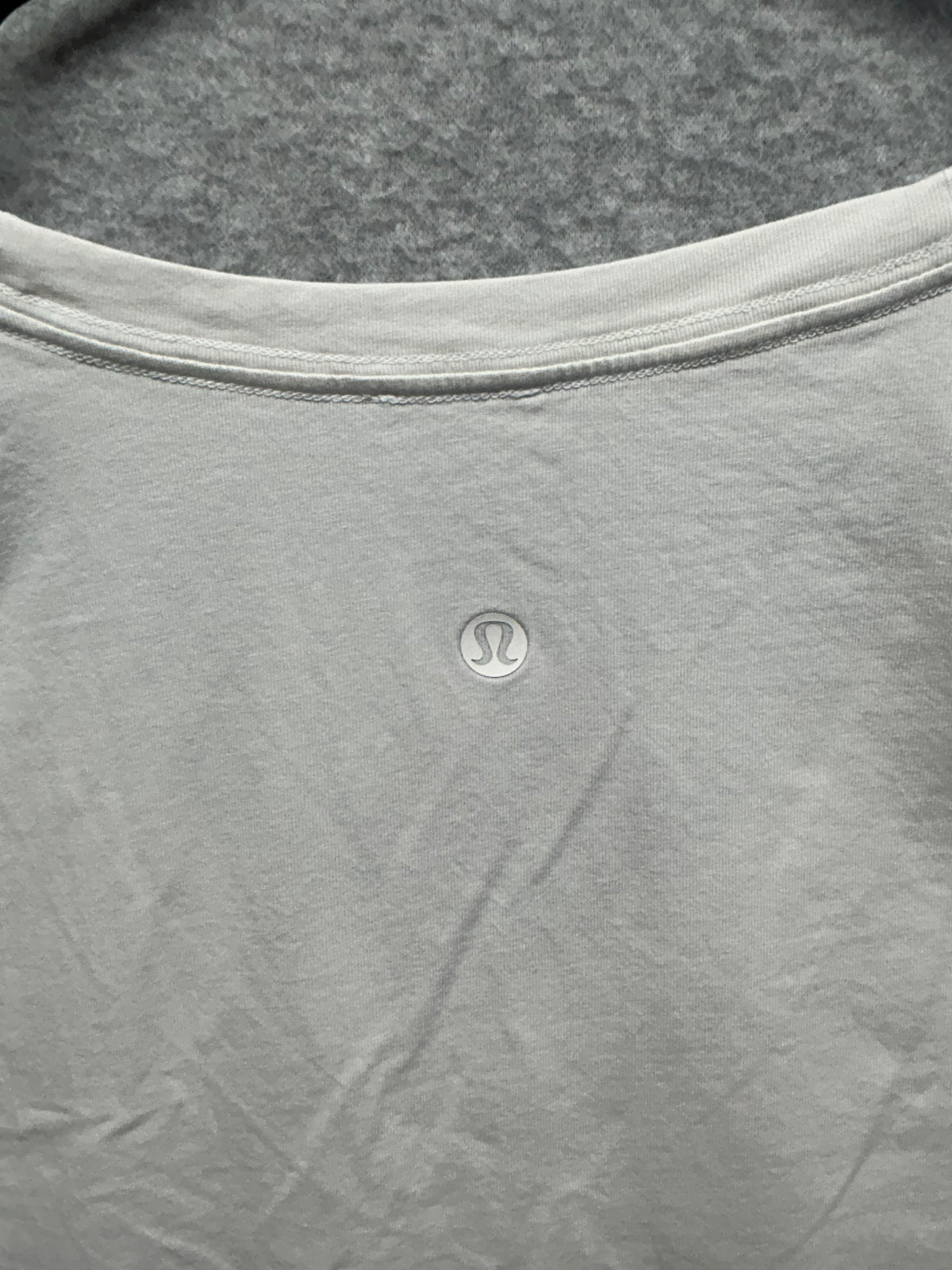 Lululemon Love V-Neck Short Sleeve Size 12 White