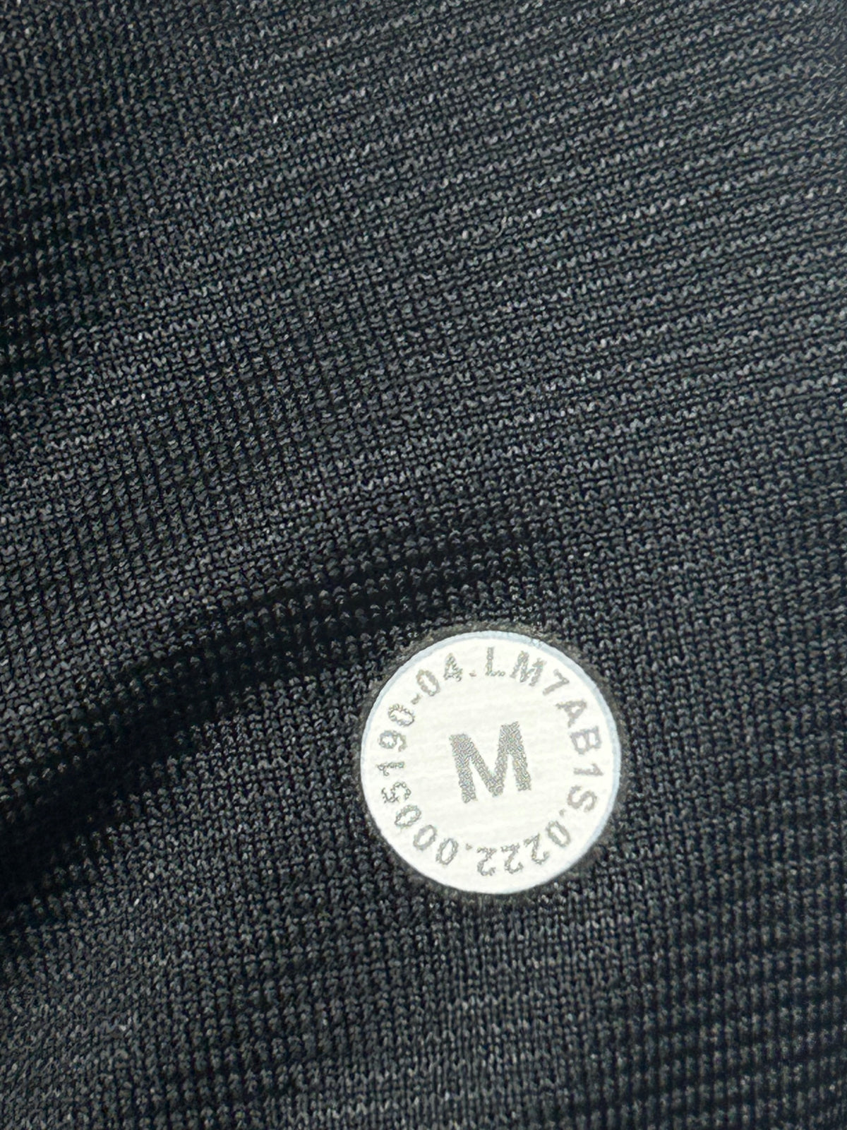 Lululemon Pace Breaker Short Linerless 9" Size Medium All Court Texture Deep Coal Black