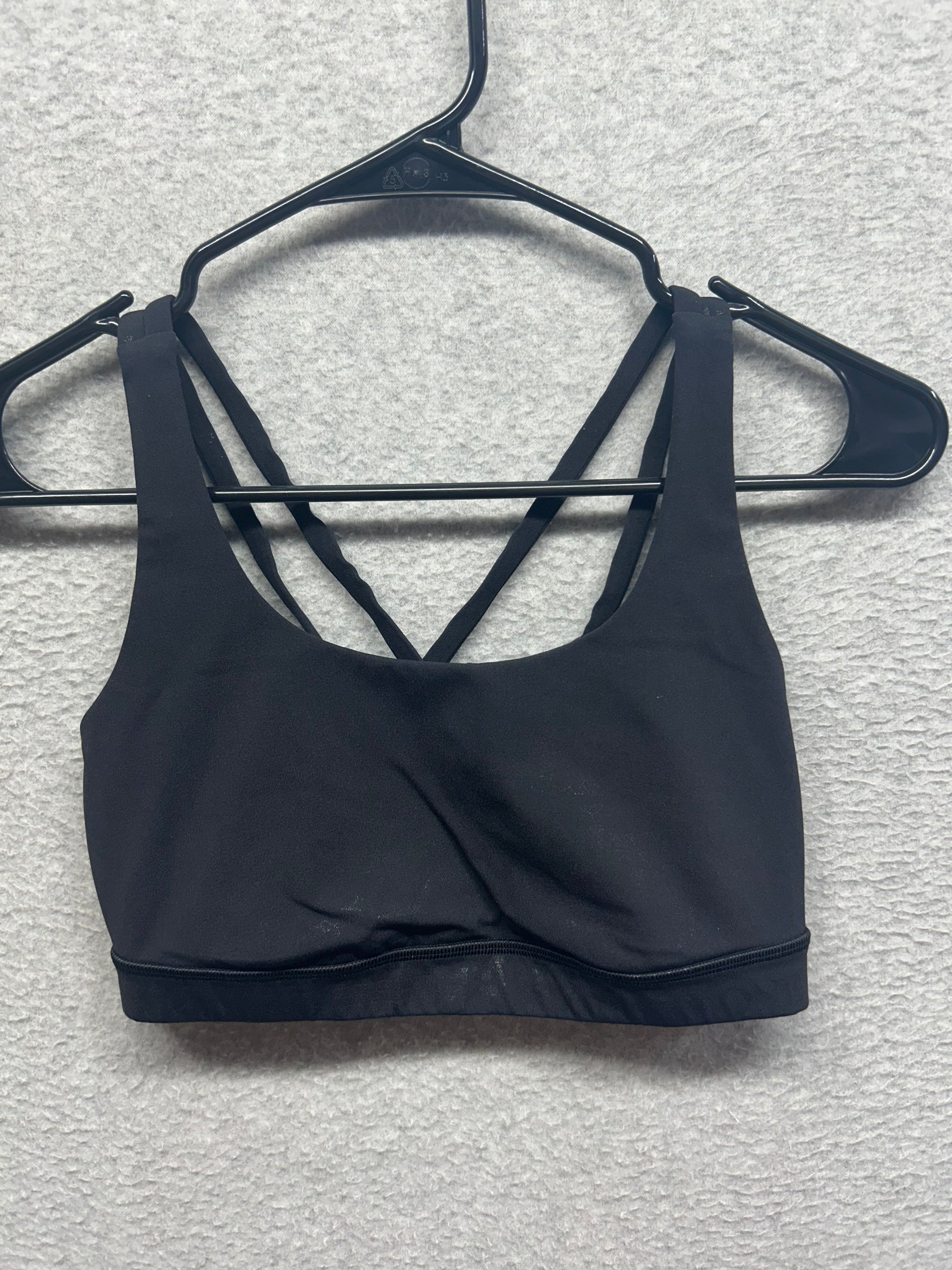 Lululemon Energy Bra Manifesto Size 6 20YR Manifesto Foil Black Black