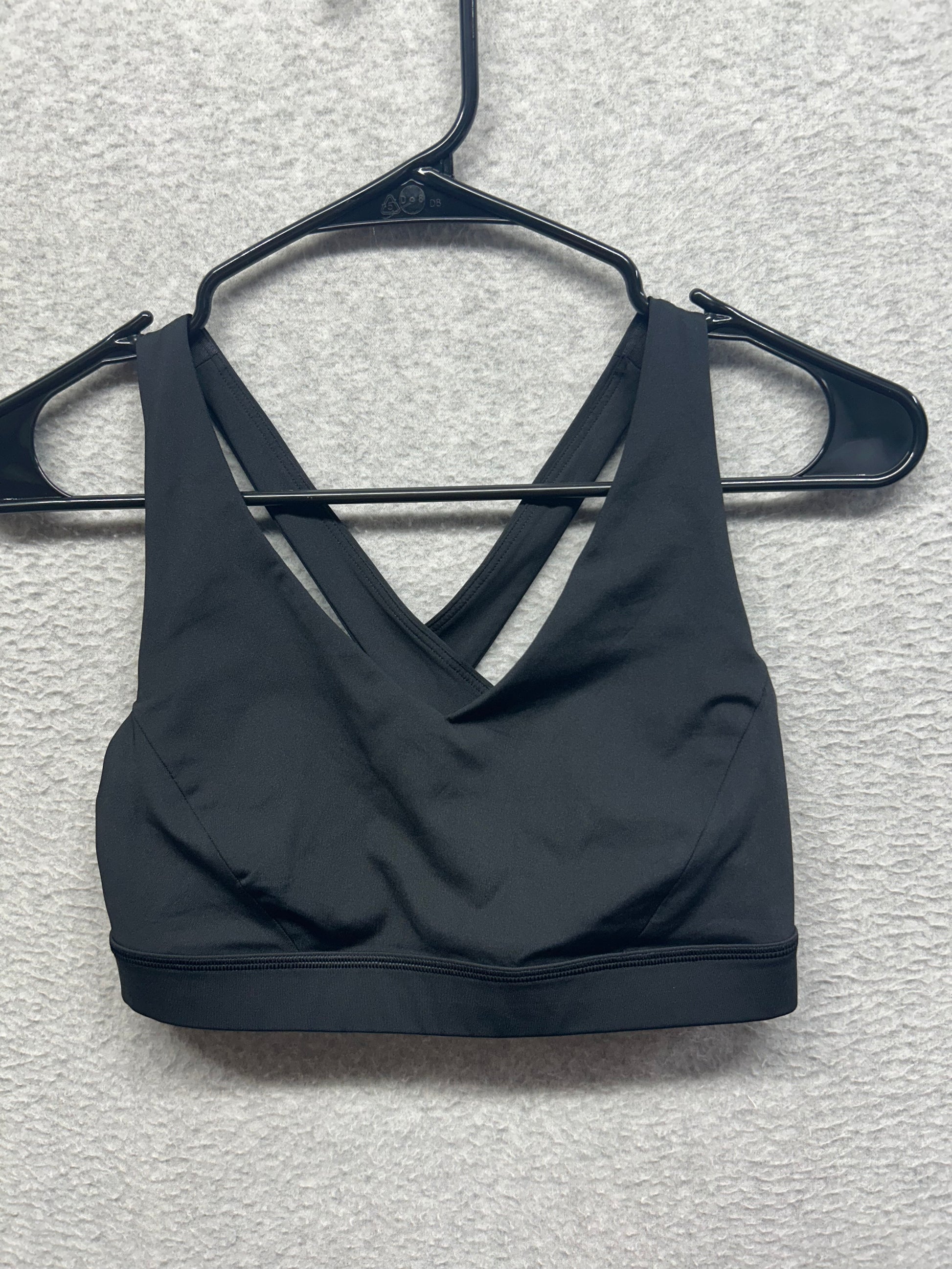 Lululemon Envital Bra Medium Support B/C Cup Size 8 Black