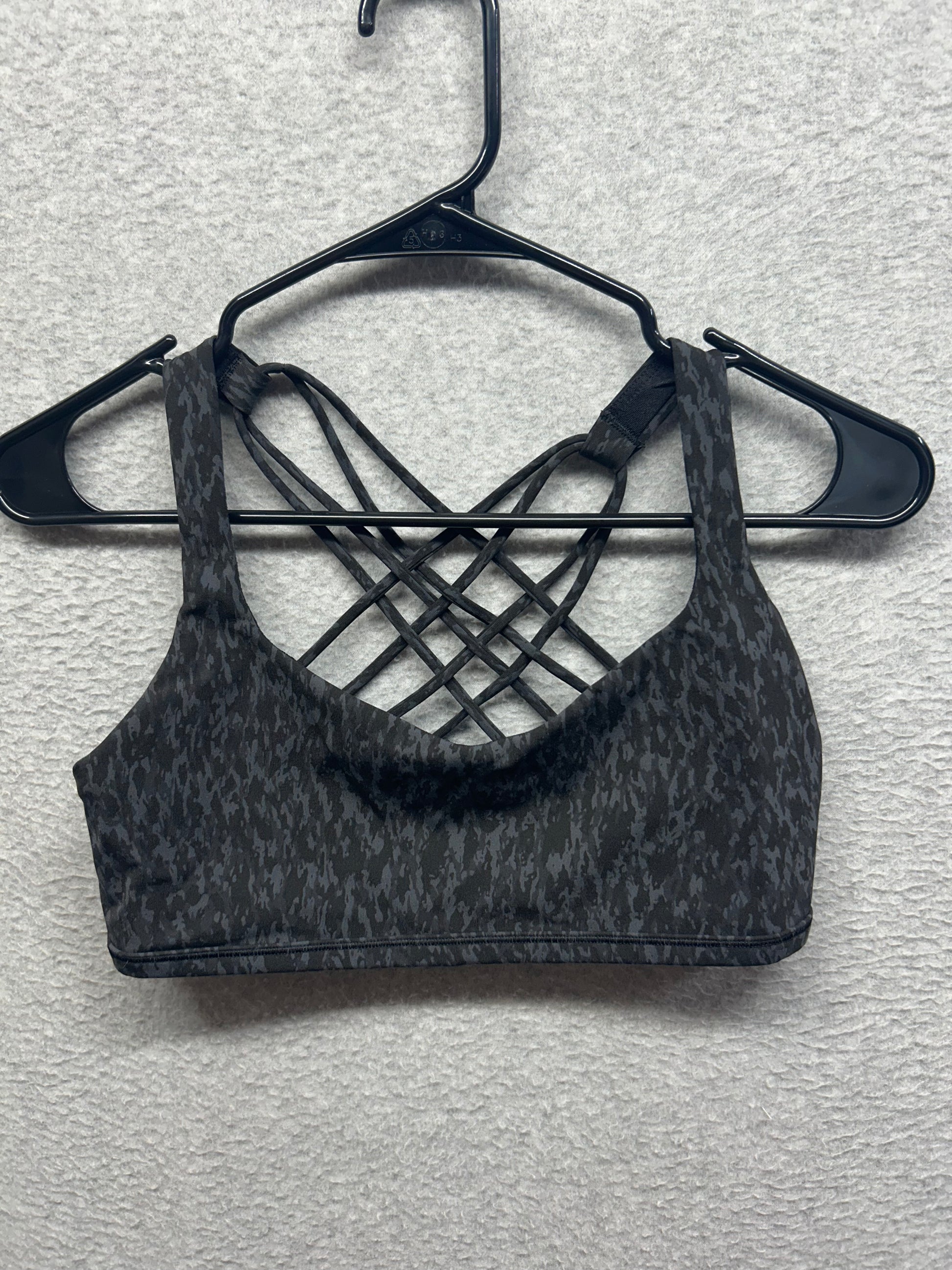 Lululemon Free to Be Bra Size 10 Wild Light Support, A/B Cup - Leopard Camo Deep Coal Multi