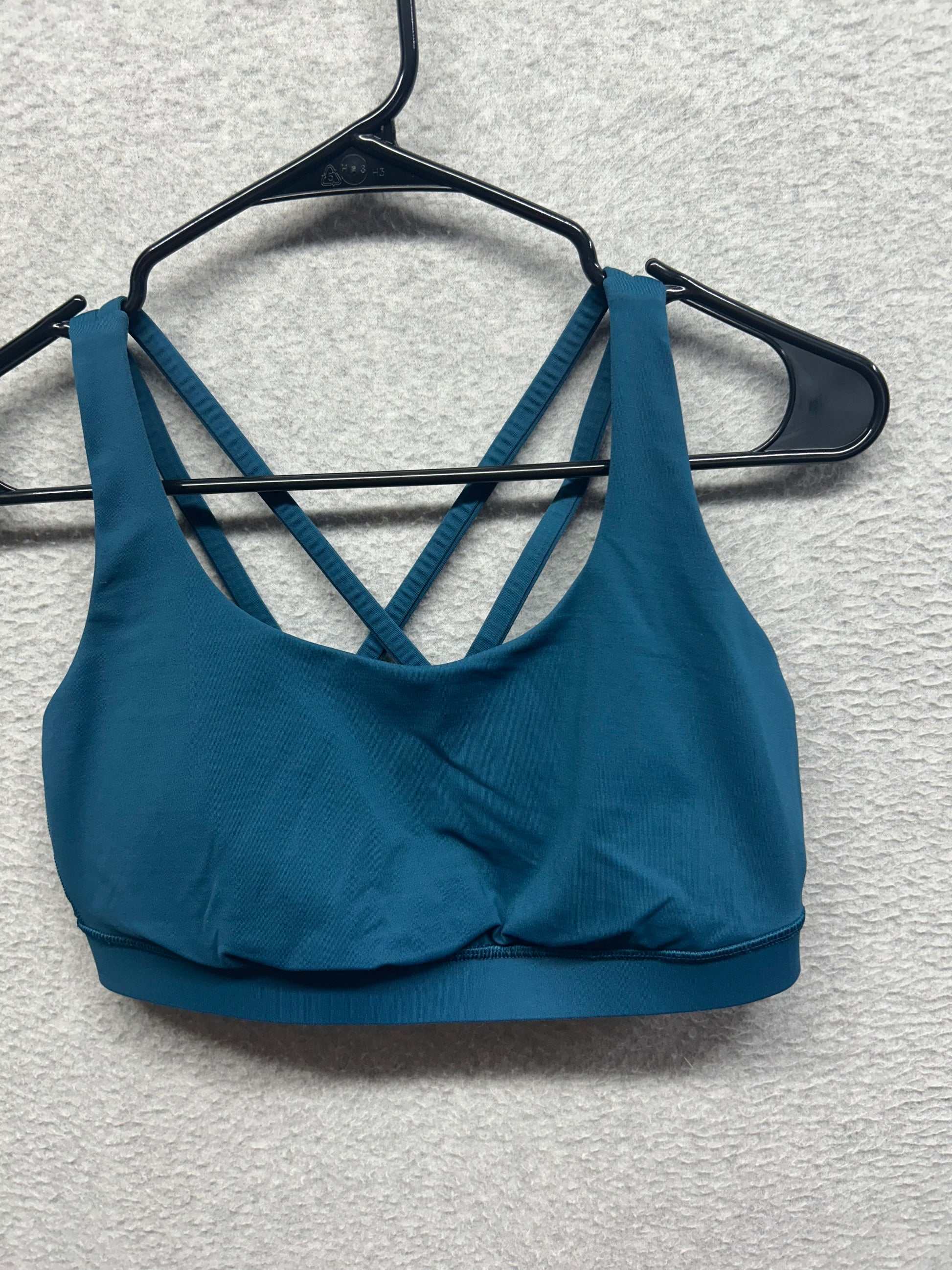 Lululemon Energy Bra Medium Support, B–D Cups Size 10 Code Blue