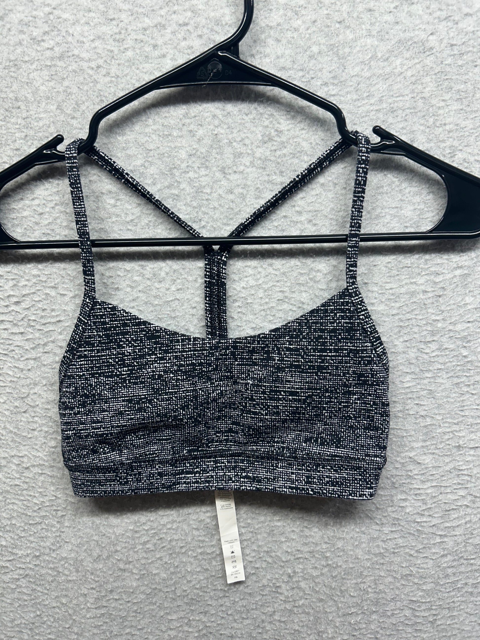 Lululemon Flow Y Bra Nulu Size 2 Twillines Ice Grey Black
