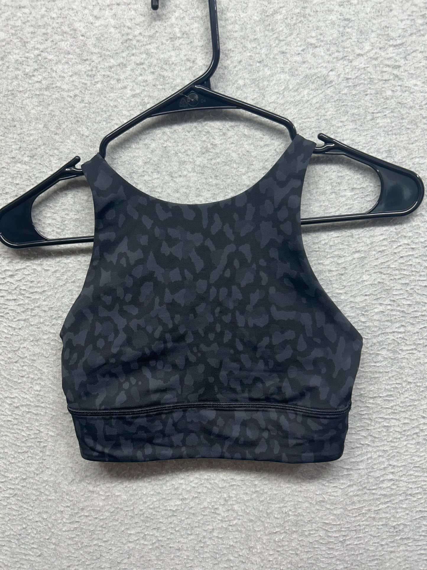 Lululemon Energy Bra High Neck Long Line Medium Support B-D Size 4 Formation Camo Deep Coal Multi