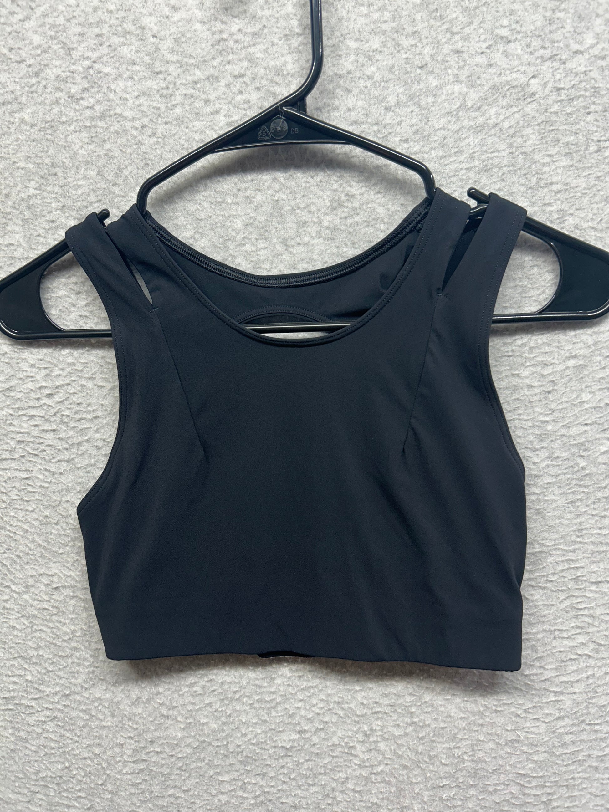 Lululemon Strong Front Bra Medium Support, B/C Cups Size 4 Black
