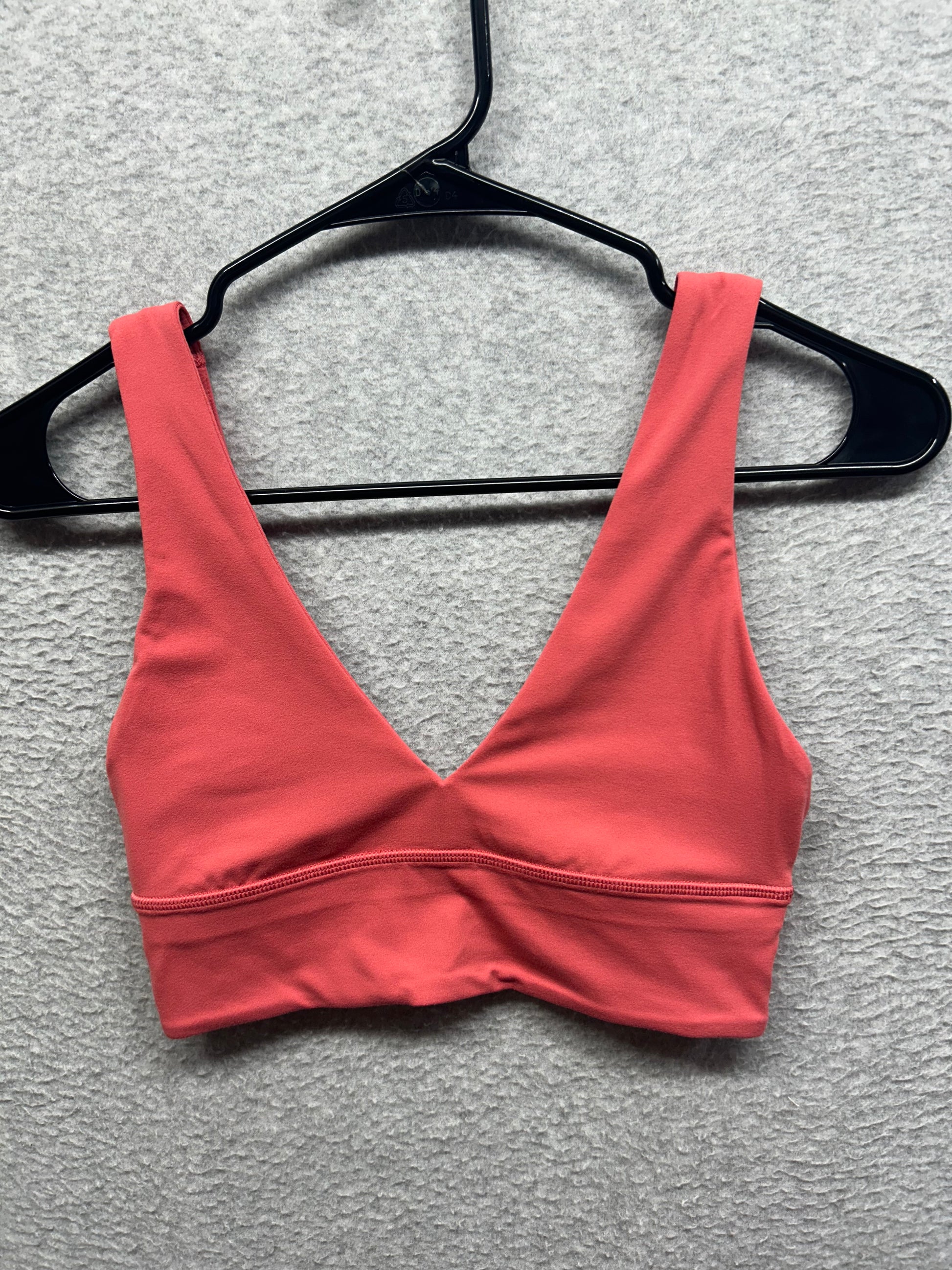 Lululemon Align V-Neck Bra Light Support, A/B Cup Size 4 Desert Red