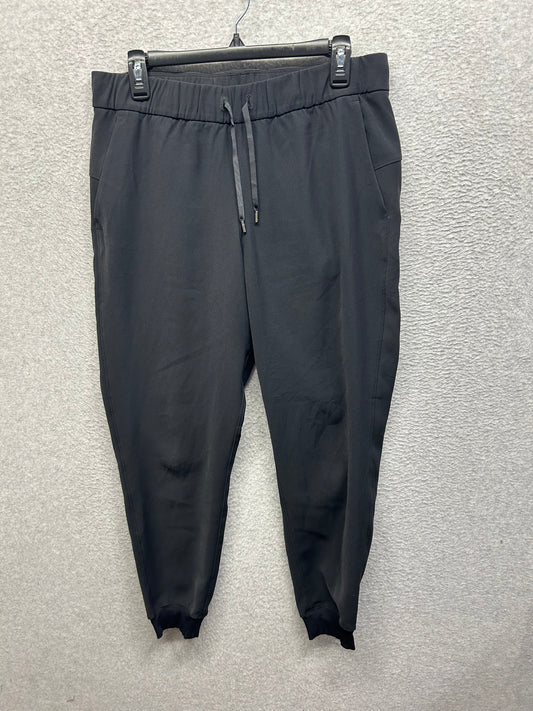 Lululemon On The Fly Jogger Size 8 Black