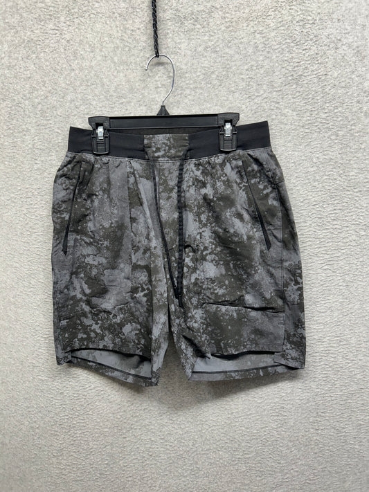 Lululemon License to Train Linerless Short 7" Size S Command Camo Vapor Multi