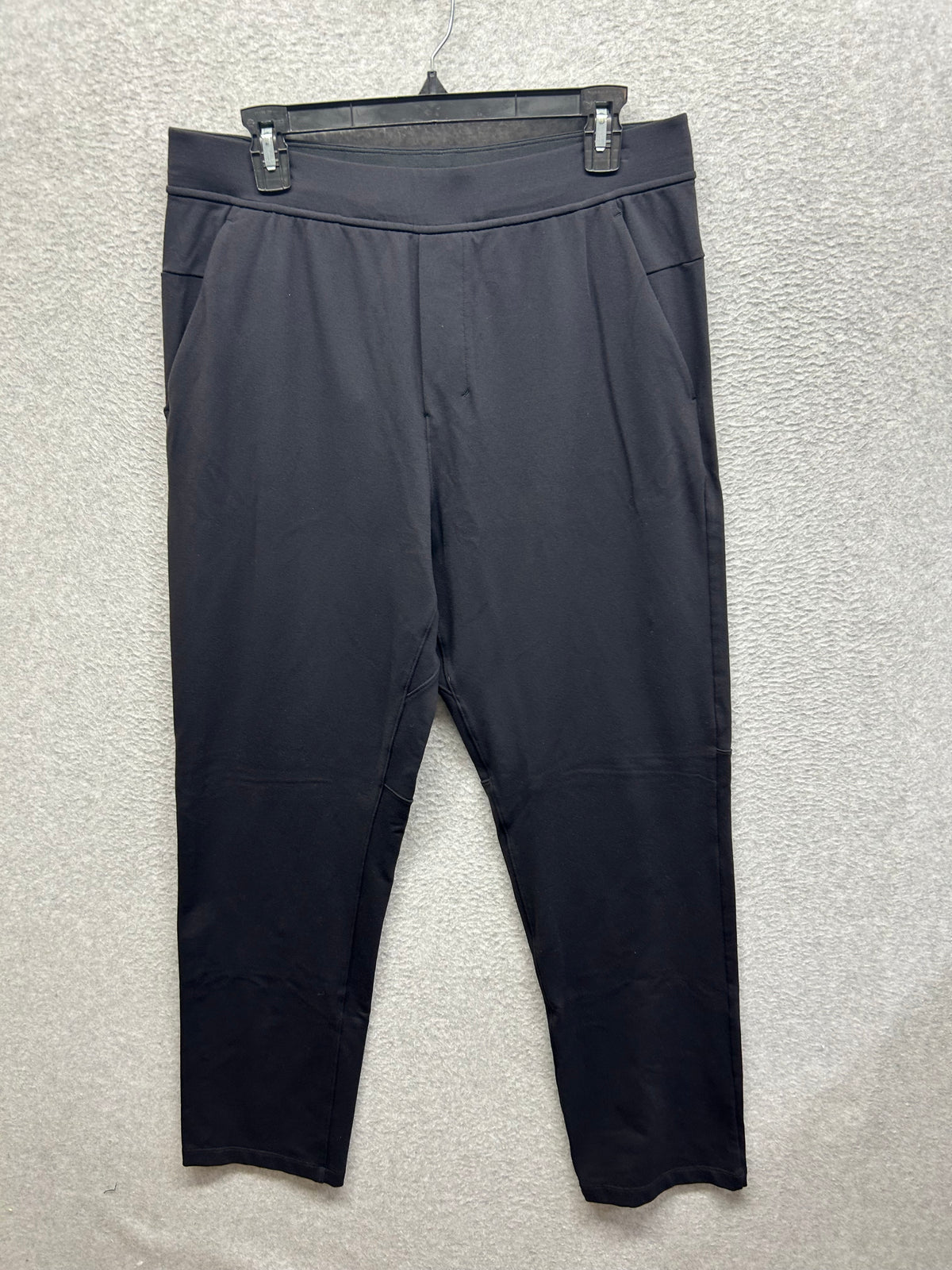 Lululemon Discipline Pant 32" Size L Black