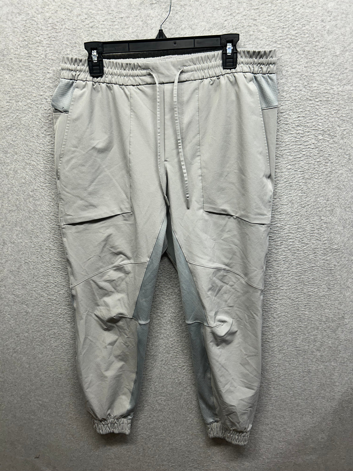 Lululemon License to Train Jogger 29" Size XL Silver Drop