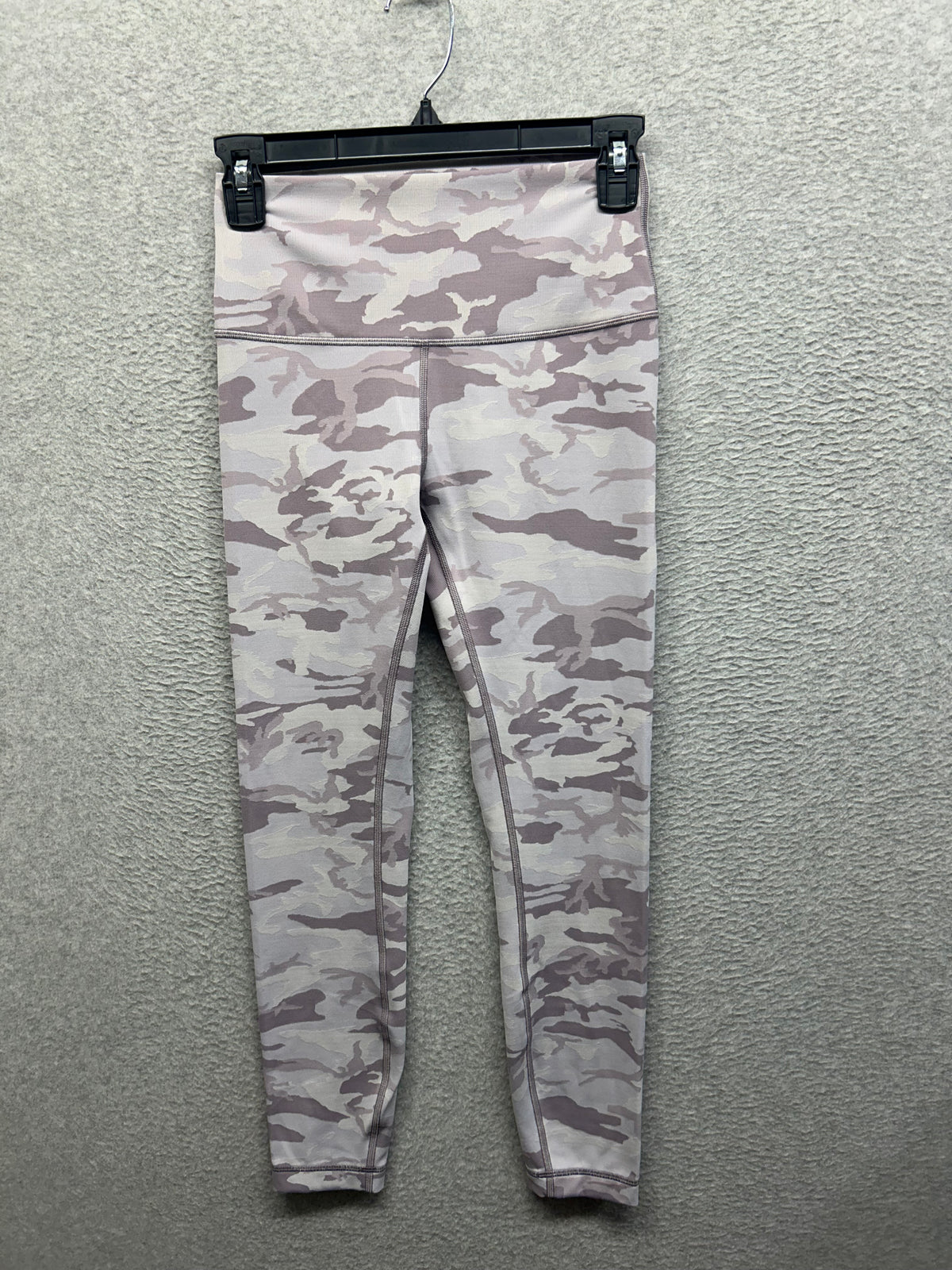 Lululemon Wunder Under High-Rise Tight 25" Luxtreme Size 6 Incognito Camo Jacquard Iced Iris Violet Verbana