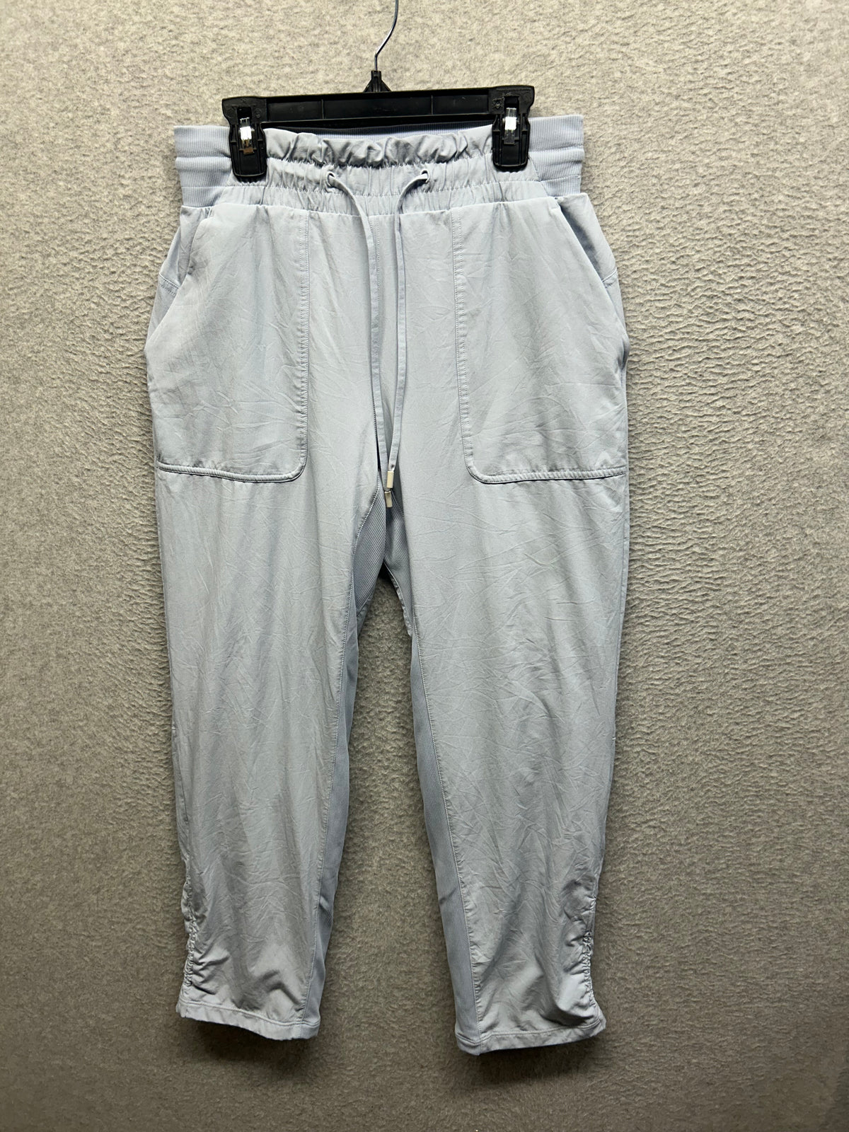 Lululemon Beyond the Studio Crop Size 4 Blue Linen