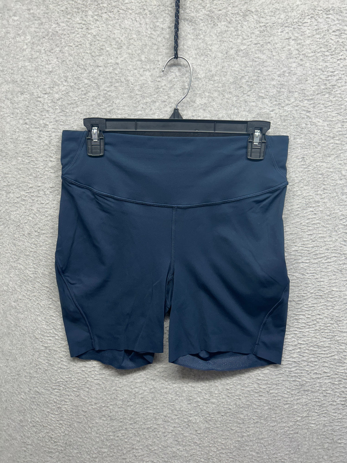 Lululemon Base Pace High-Rise Short 6" Size 10 True Navy