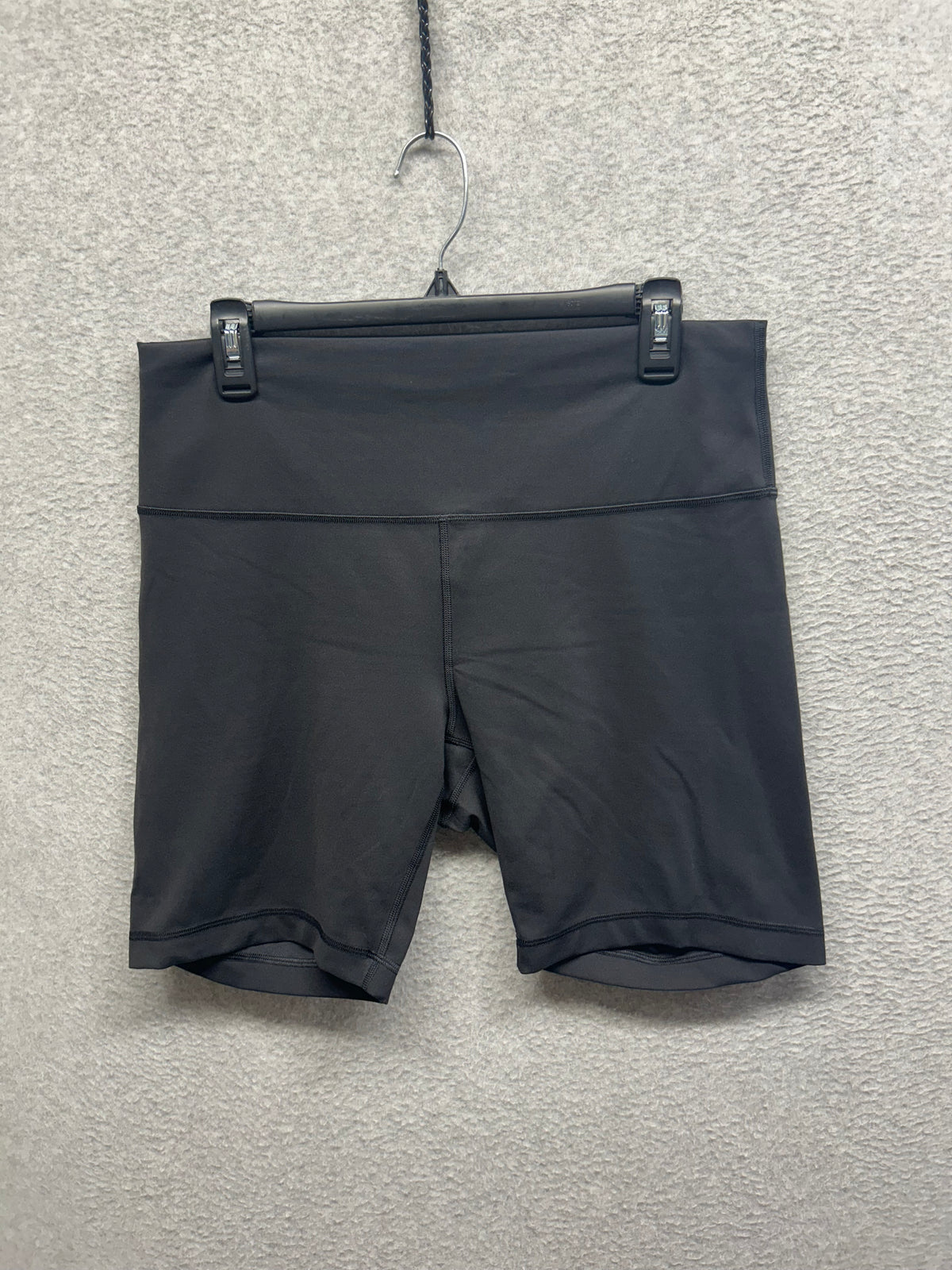 Lululemon Wunder Train High Rise Short 8" Size 14 Black