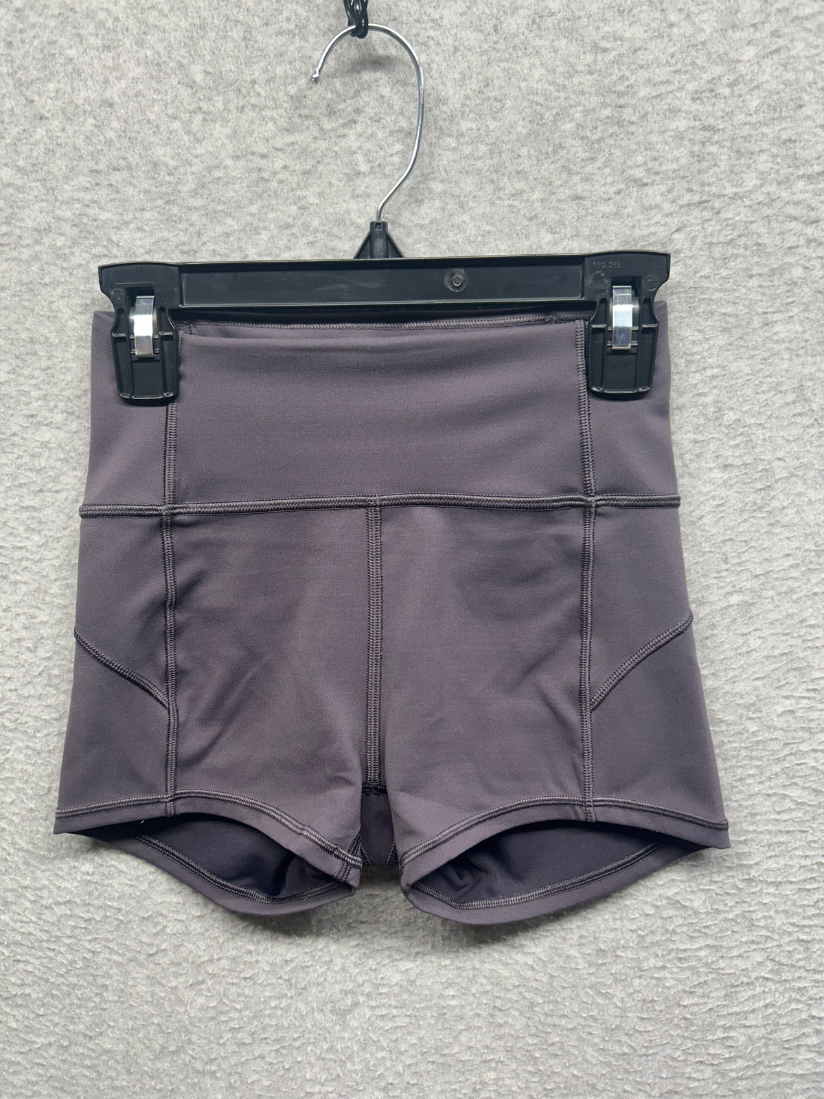 Lululemon In Movement Short Everlux 2.5" Size 2 Moonphase